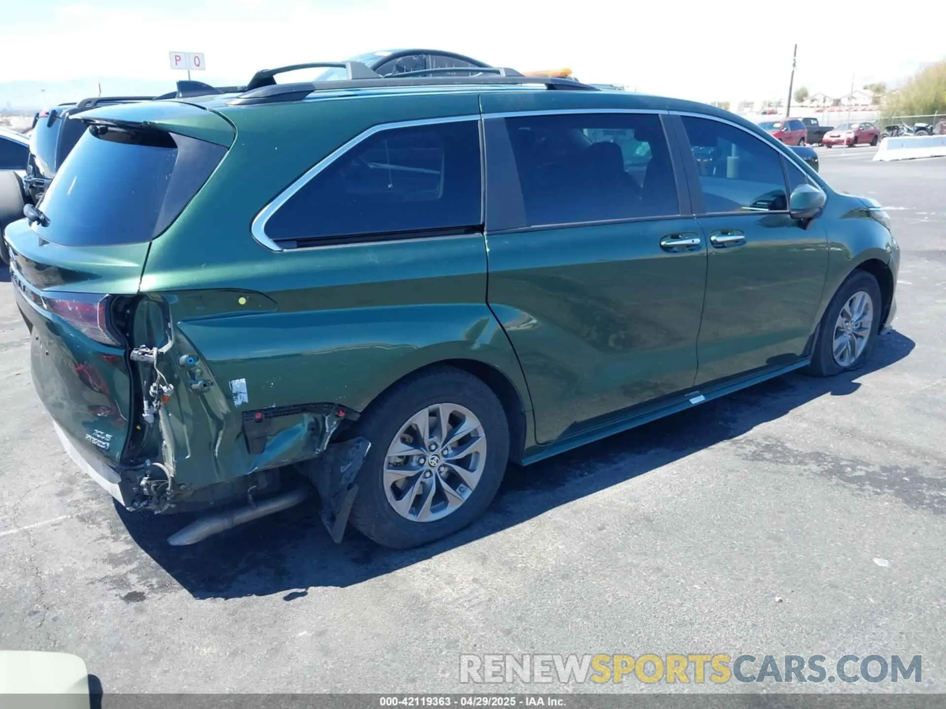 4 fotografías del automóvil dañado 5TDJRKEC7PS148419 TOYOTA SIENNA 2023