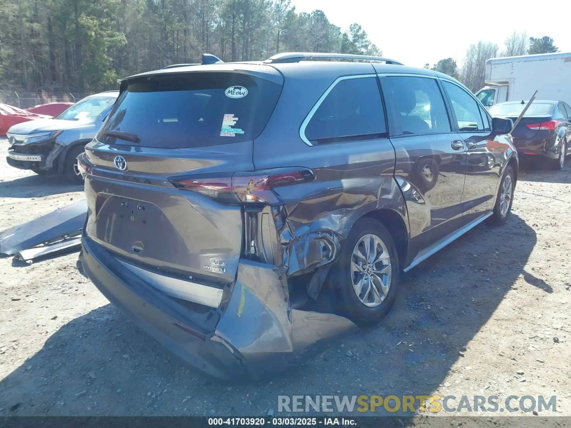 4 fotografías del automóvil dañado 5TDJRKEC8PS177038 TOYOTA SIENNA 2023