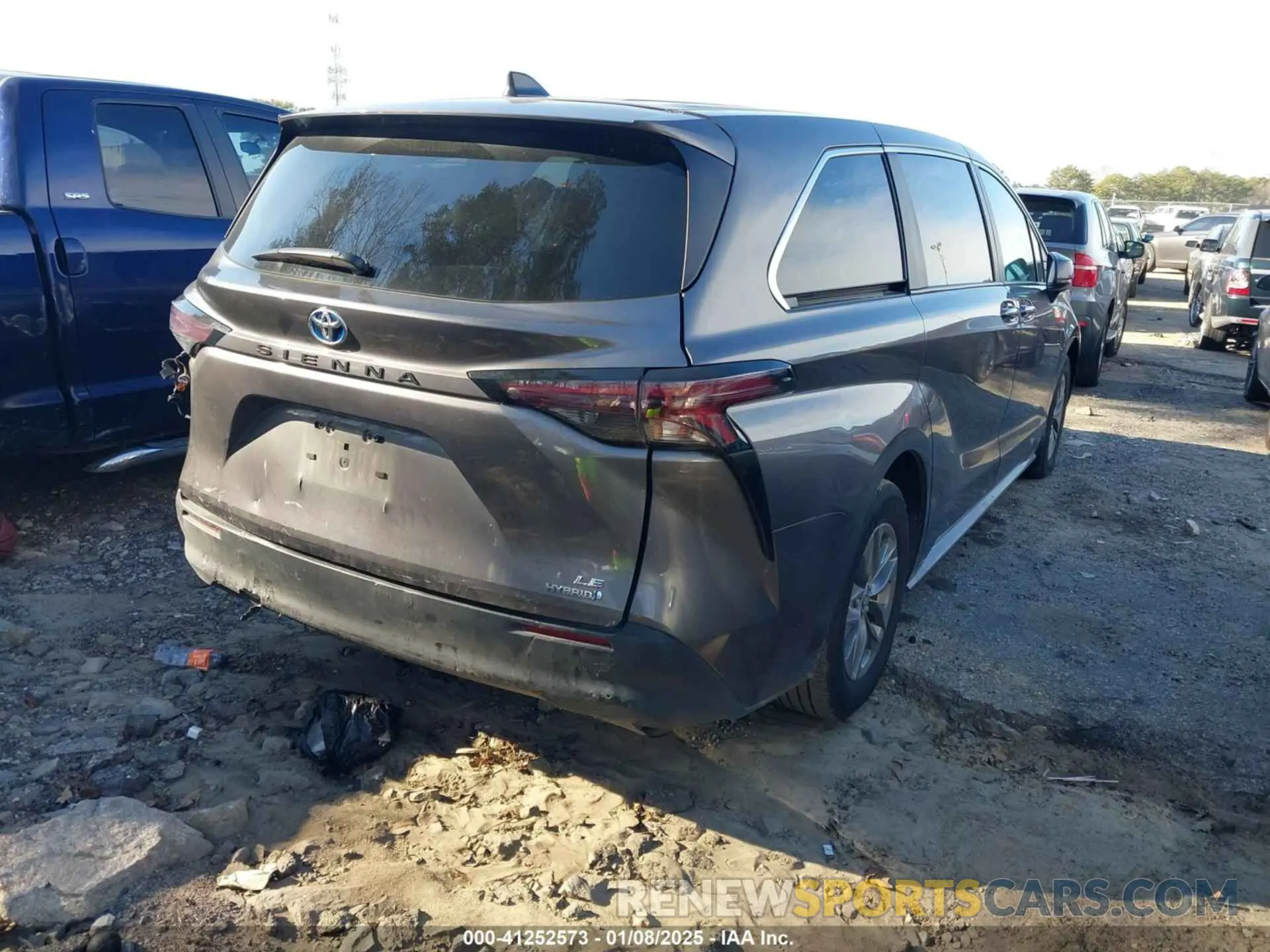 4 fotografías del automóvil dañado 5TDKRKEC1PS173224 TOYOTA SIENNA 2023