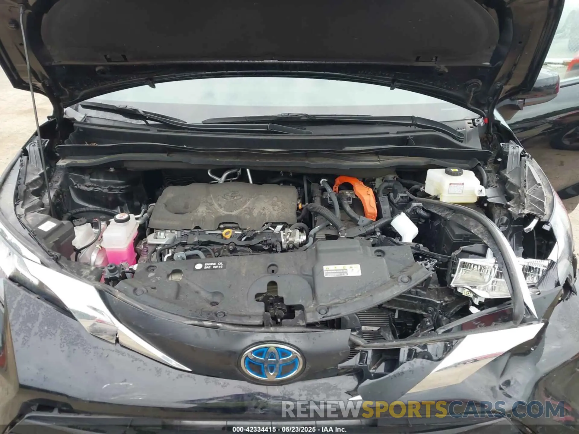 10 fotografías del automóvil dañado 5TDKSKFC2PS084975 TOYOTA SIENNA 2023