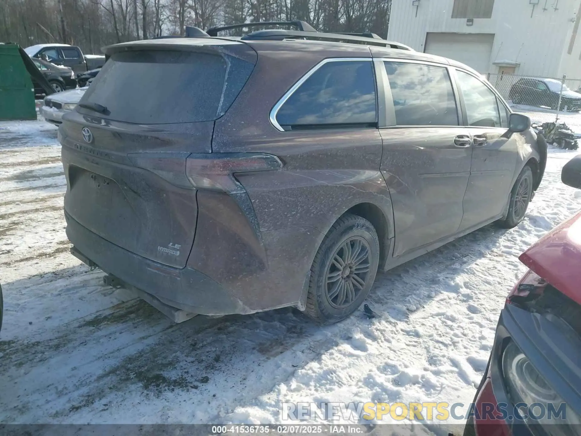 4 fotografías del automóvil dañado 5TDKSKFCXPS079264 TOYOTA SIENNA 2023