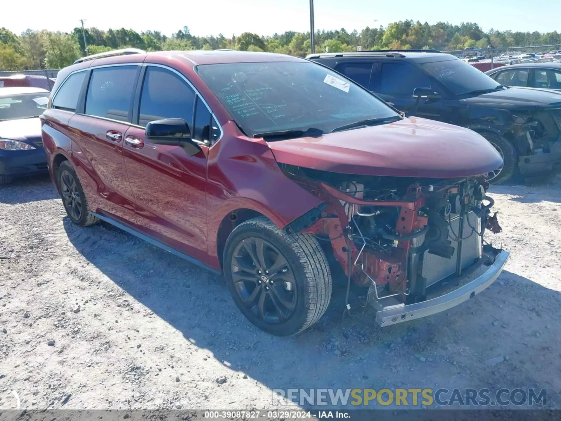 1 fotografías del automóvil dañado 5TDXRKEC8PS142431 TOYOTA SIENNA 2023