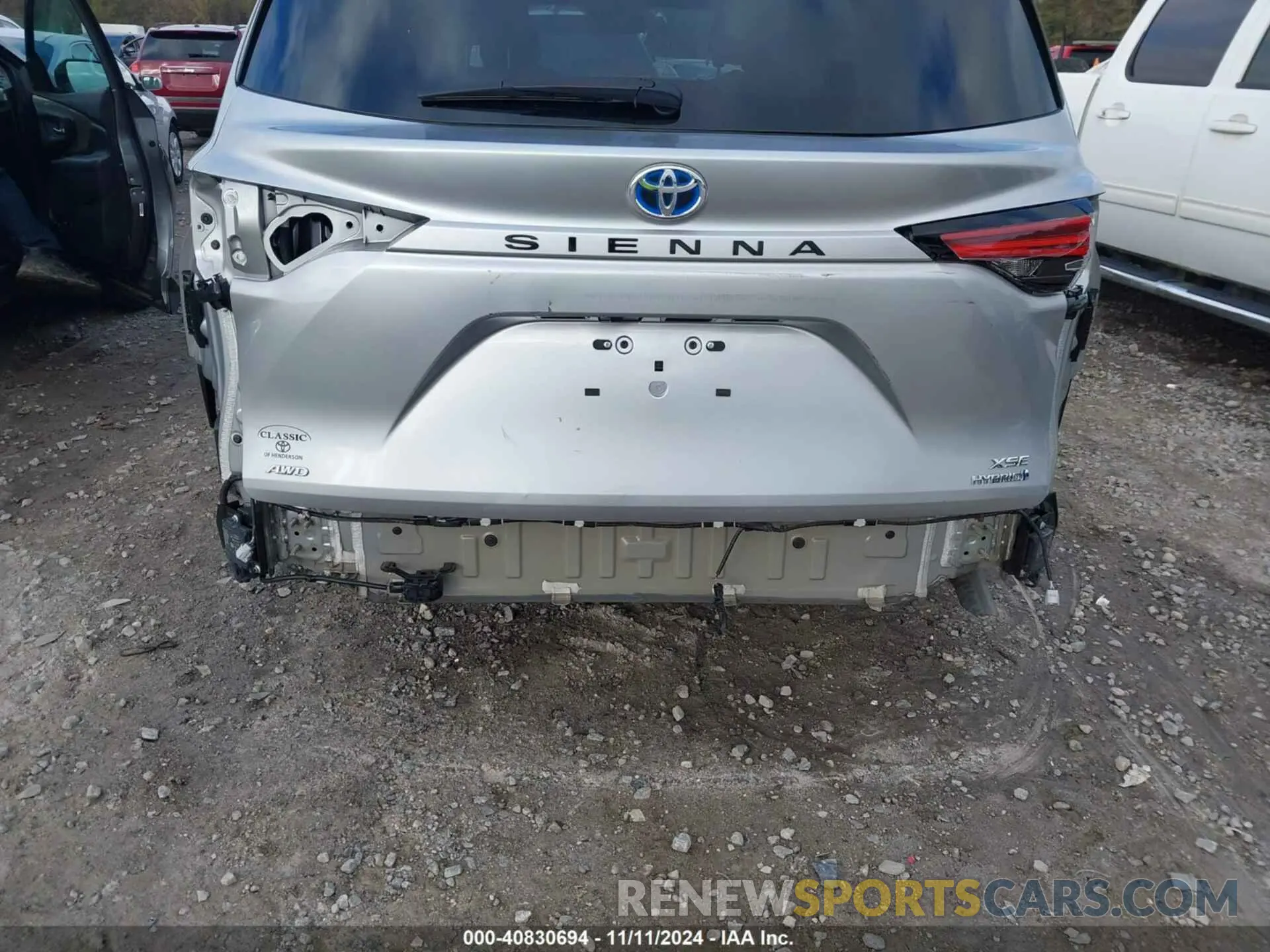 17 fotografías del automóvil dañado 5TDXSKFC1PS100637 TOYOTA SIENNA 2023