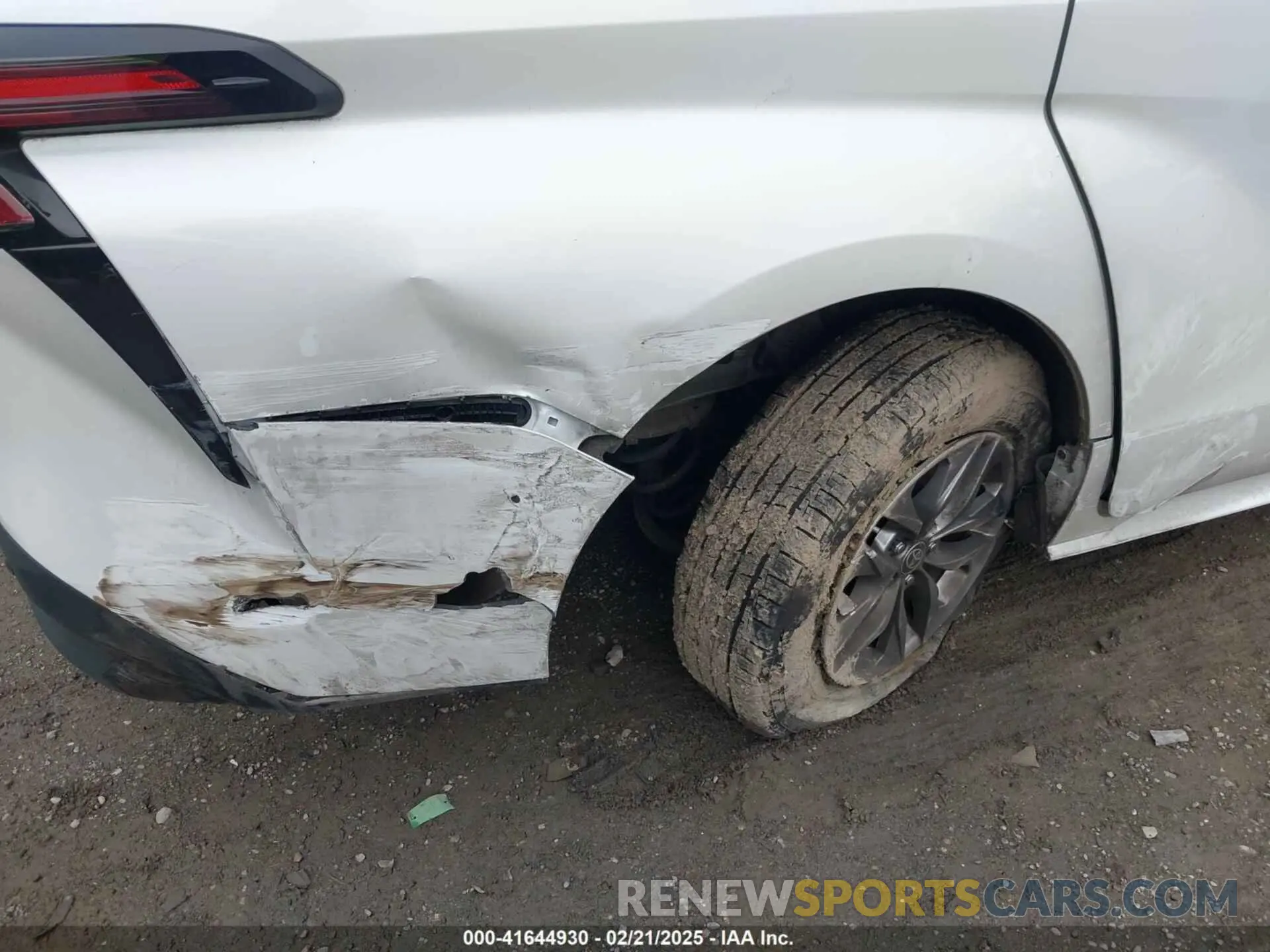 6 fotografías del automóvil dañado 5TDYRKEC2PS147984 TOYOTA SIENNA 2023