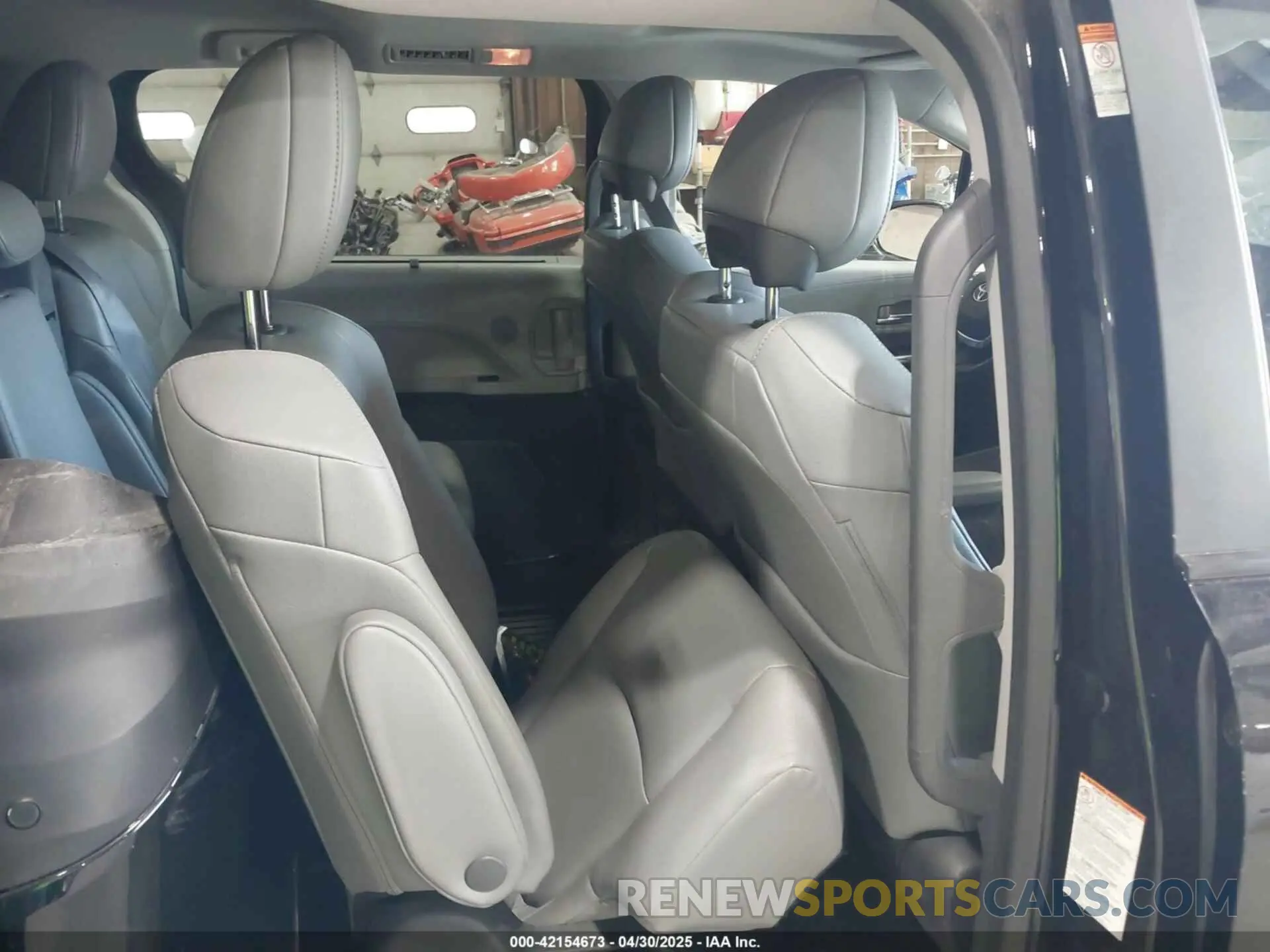 8 fotografías del automóvil dañado 5TDYRKEC5PS148076 TOYOTA SIENNA 2023
