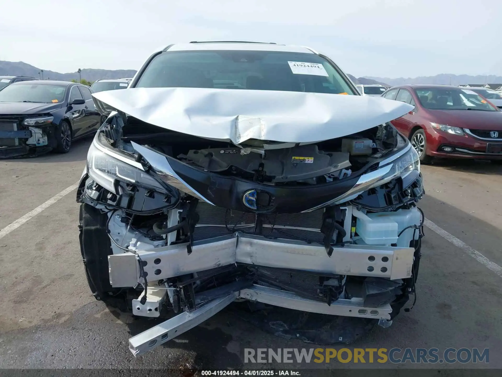6 fotografías del automóvil dañado 5TDYSKFC8PS107895 TOYOTA SIENNA 2023