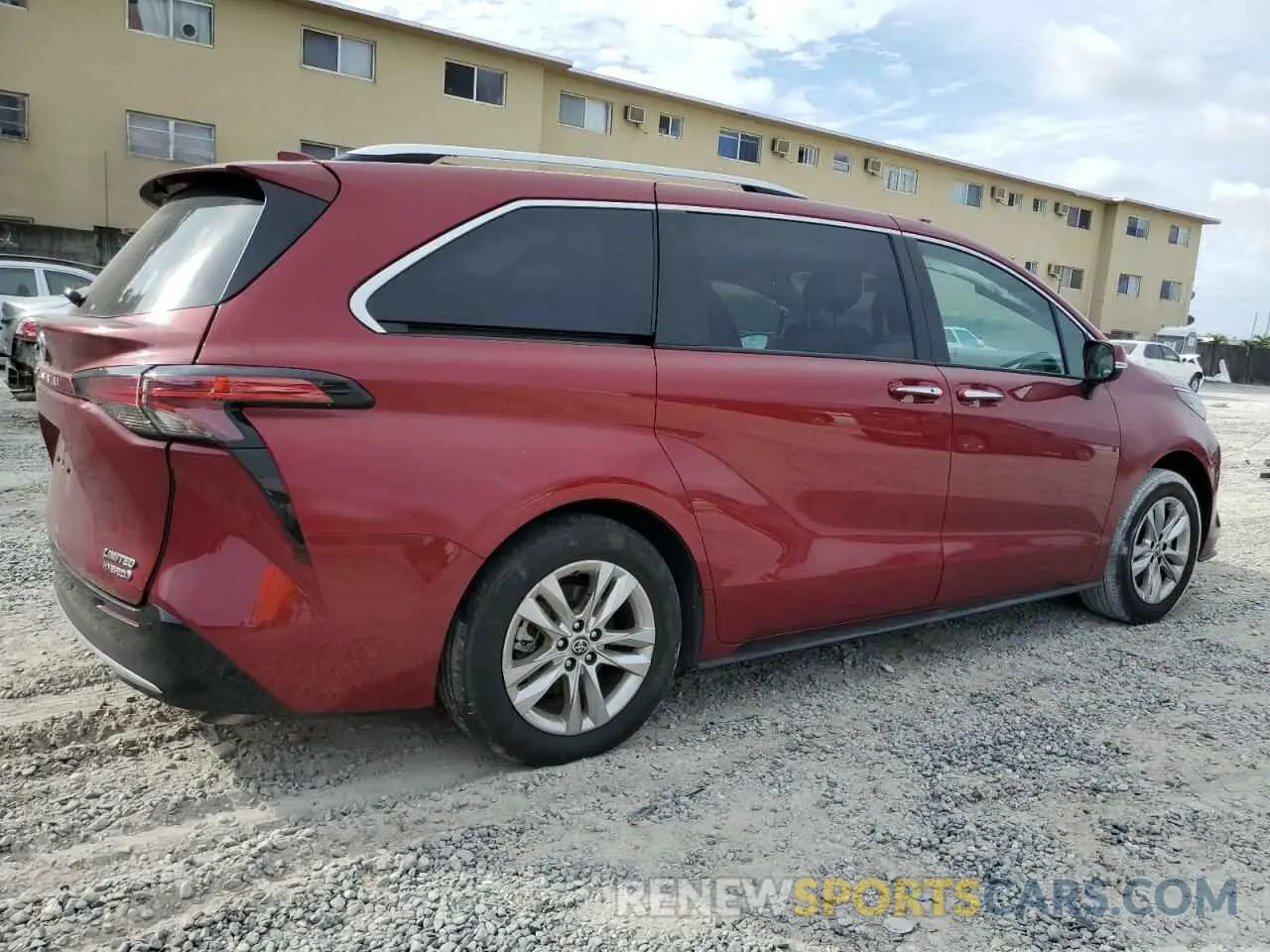 3 fotografías del automóvil dañado 5TDZRKEC1PS169592 TOYOTA SIENNA 2023