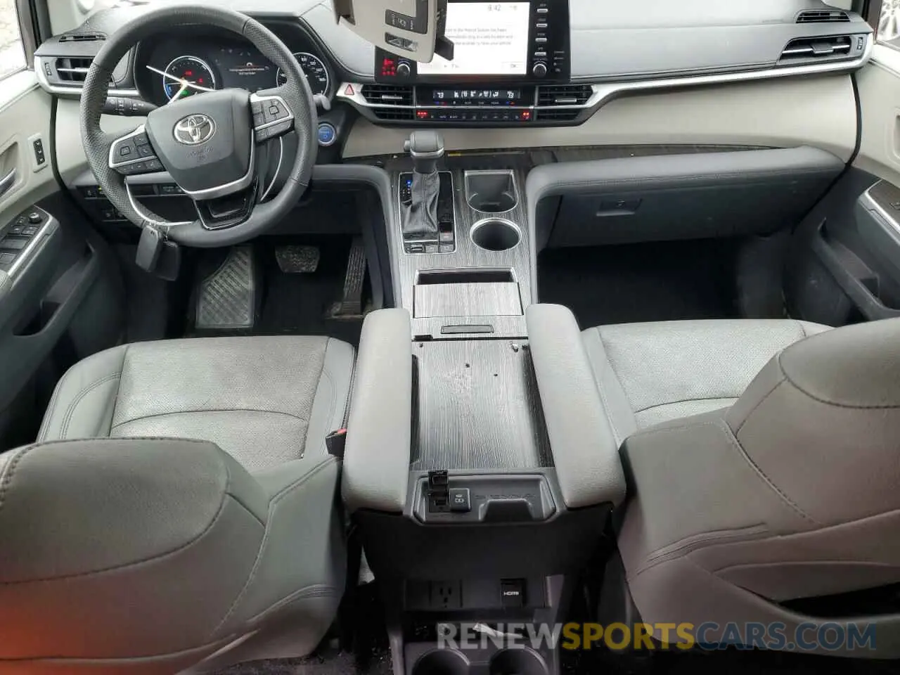8 fotografías del automóvil dañado 5TDZSKFCXPS095334 TOYOTA SIENNA 2023
