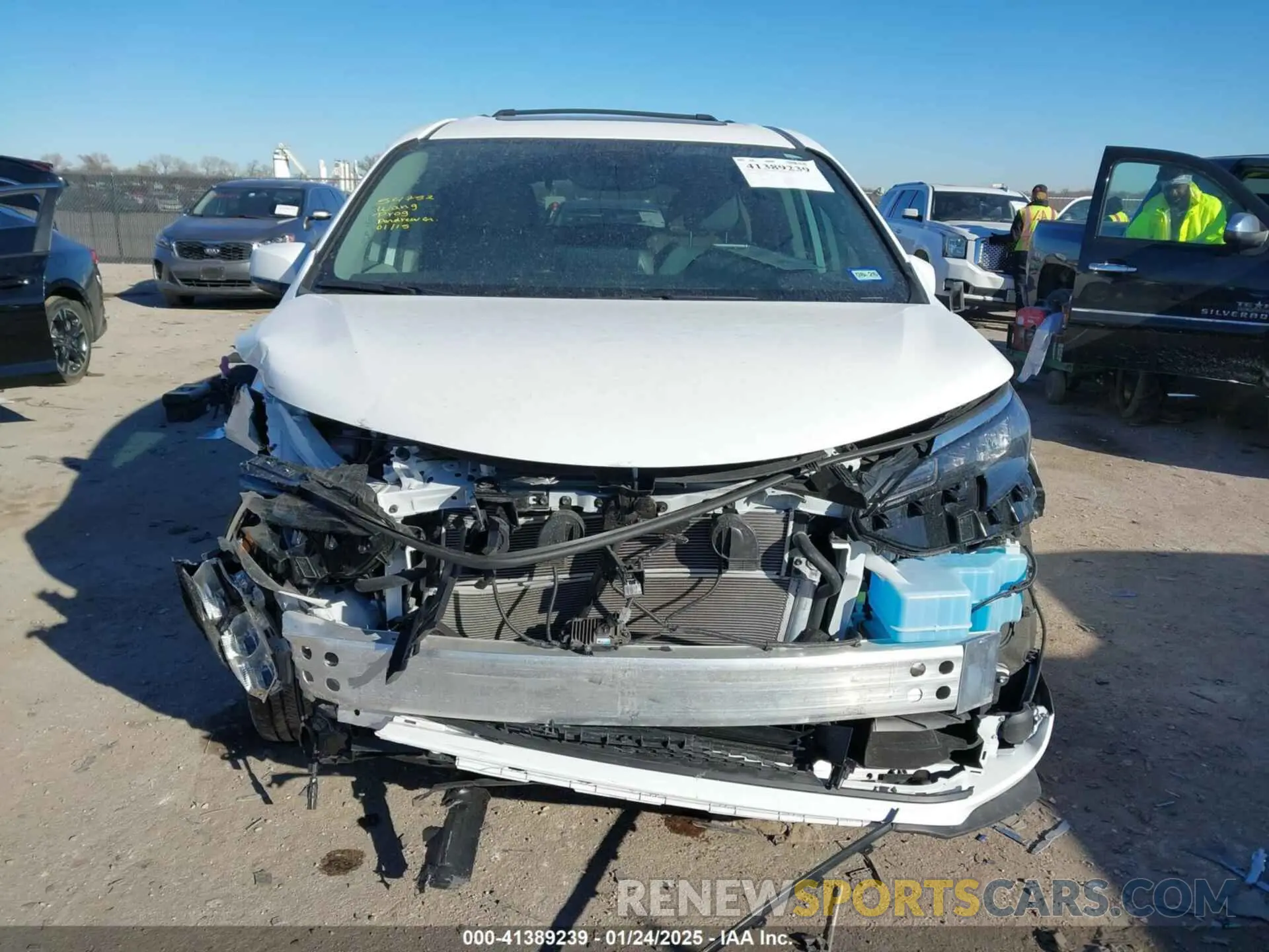6 fotografías del automóvil dañado 5TDBRKEC0RS217006 TOYOTA SIENNA 2024