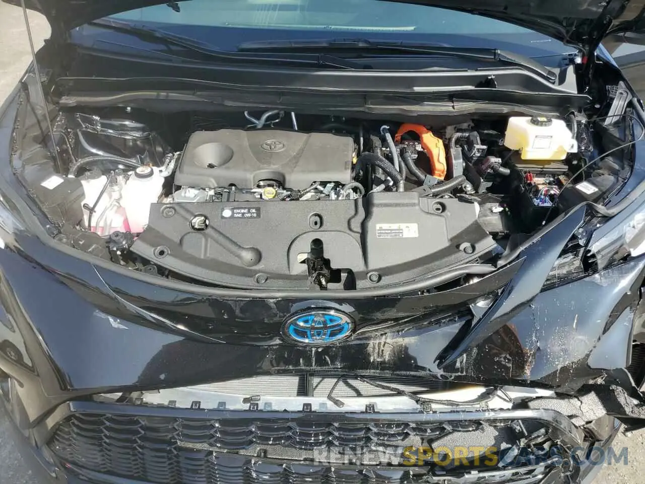 12 fotografías del automóvil dañado 5TDCSKFC5RS140205 TOYOTA SIENNA 2024