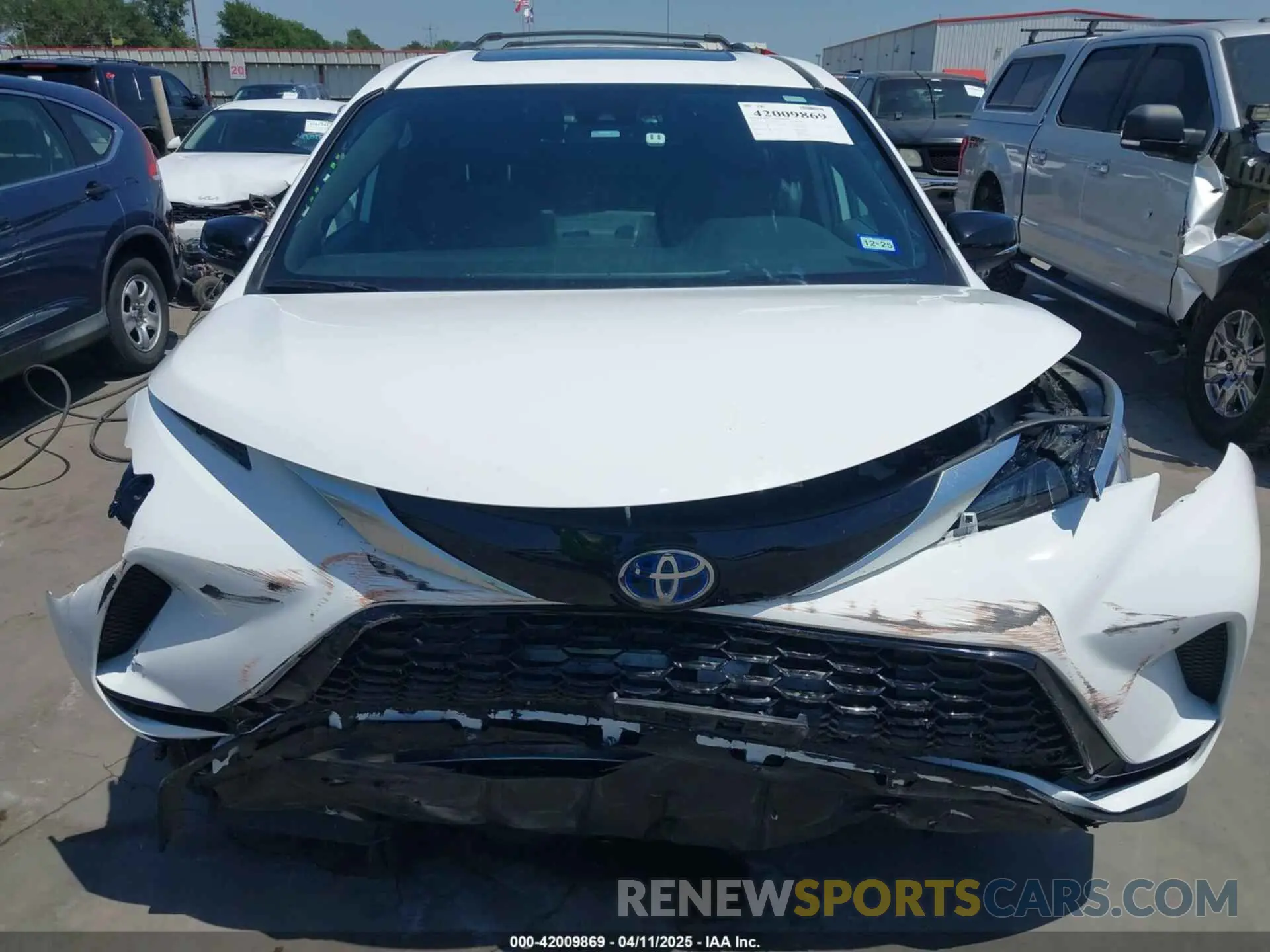 6 fotografías del automóvil dañado 5TDCSKFC8RS115976 TOYOTA SIENNA 2024