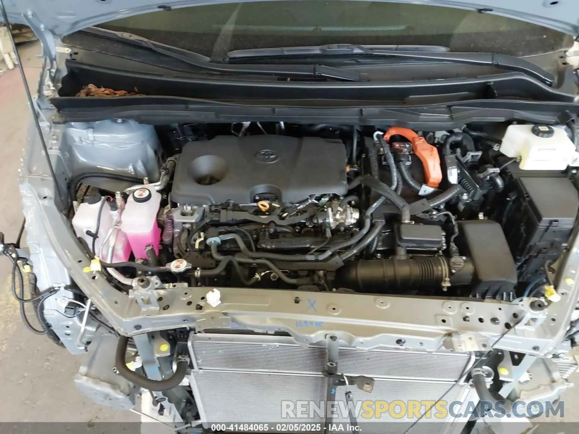 10 fotografías del automóvil dañado 5TDCSKFCXRS150955 TOYOTA SIENNA 2024