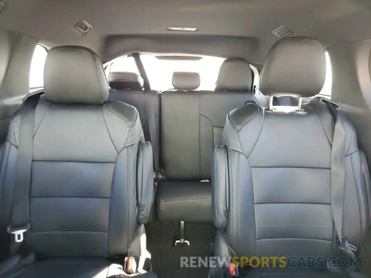 10 fotografías del automóvil dañado 5TDDRKEC7RS192680 TOYOTA SIENNA 2024