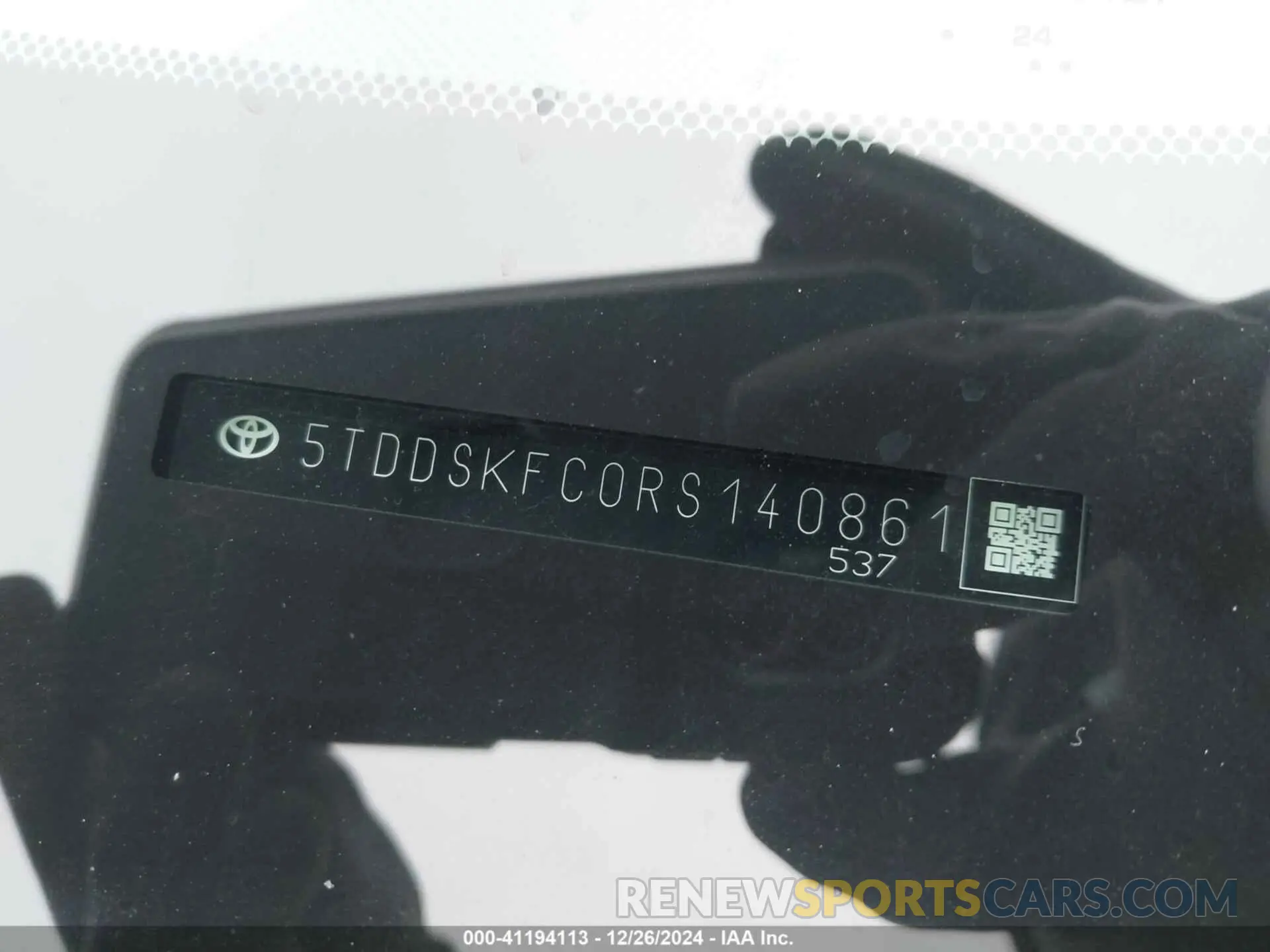 9 fotografías del automóvil dañado 5TDDSKFC0RS140861 TOYOTA SIENNA 2024