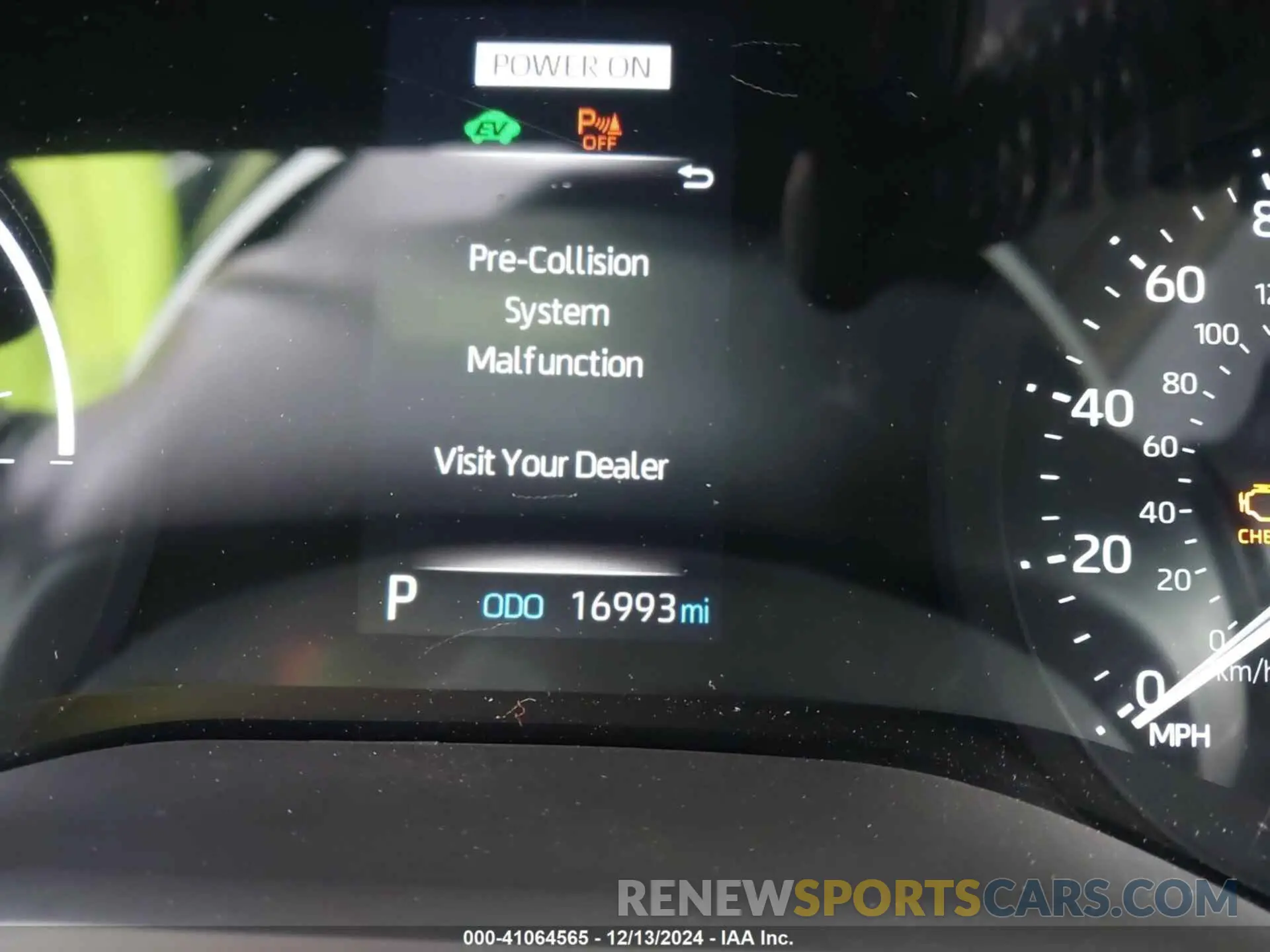 16 fotografías del automóvil dañado 5TDDSKFC8RS115156 TOYOTA SIENNA 2024