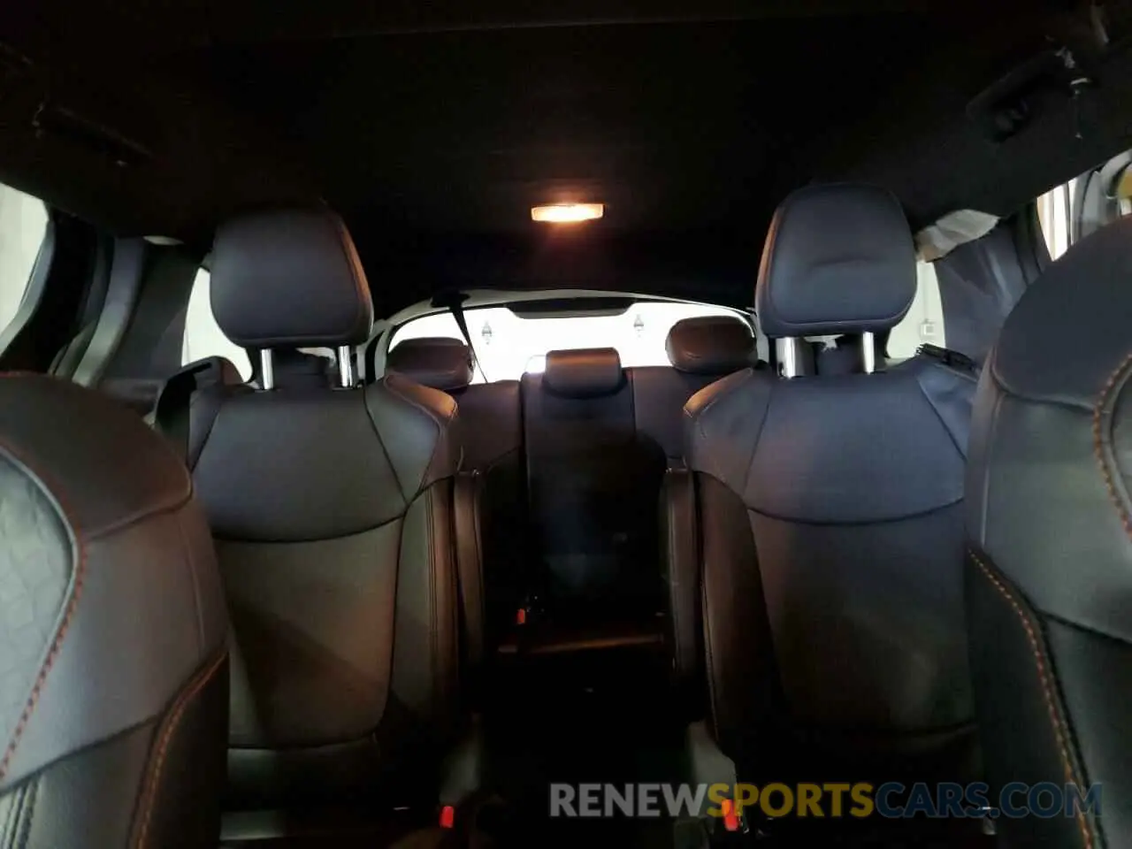 10 fotografías del automóvil dañado 5TDDSKFC9RS126165 TOYOTA SIENNA 2024