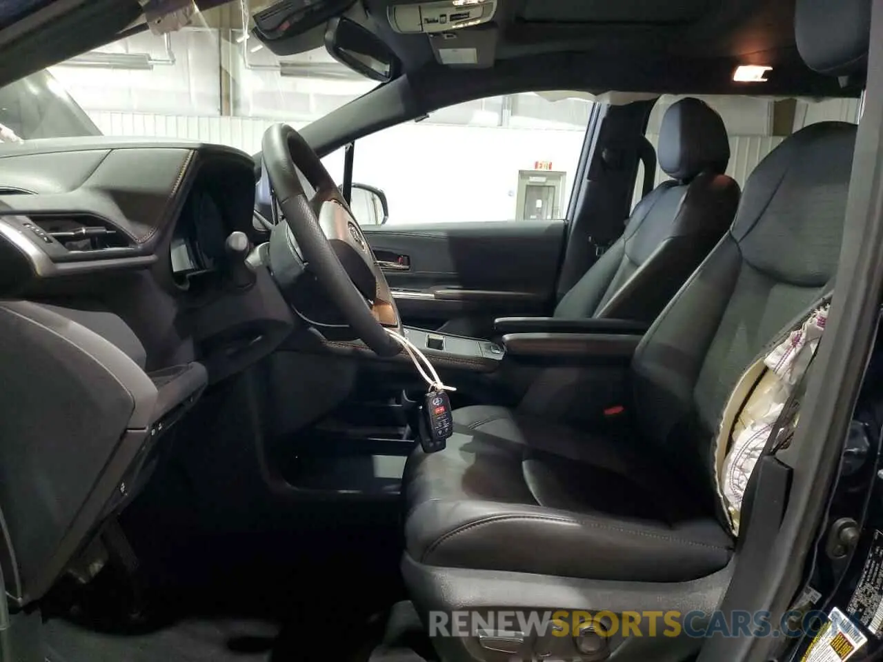 7 fotografías del automóvil dañado 5TDDSKFC9RS126165 TOYOTA SIENNA 2024