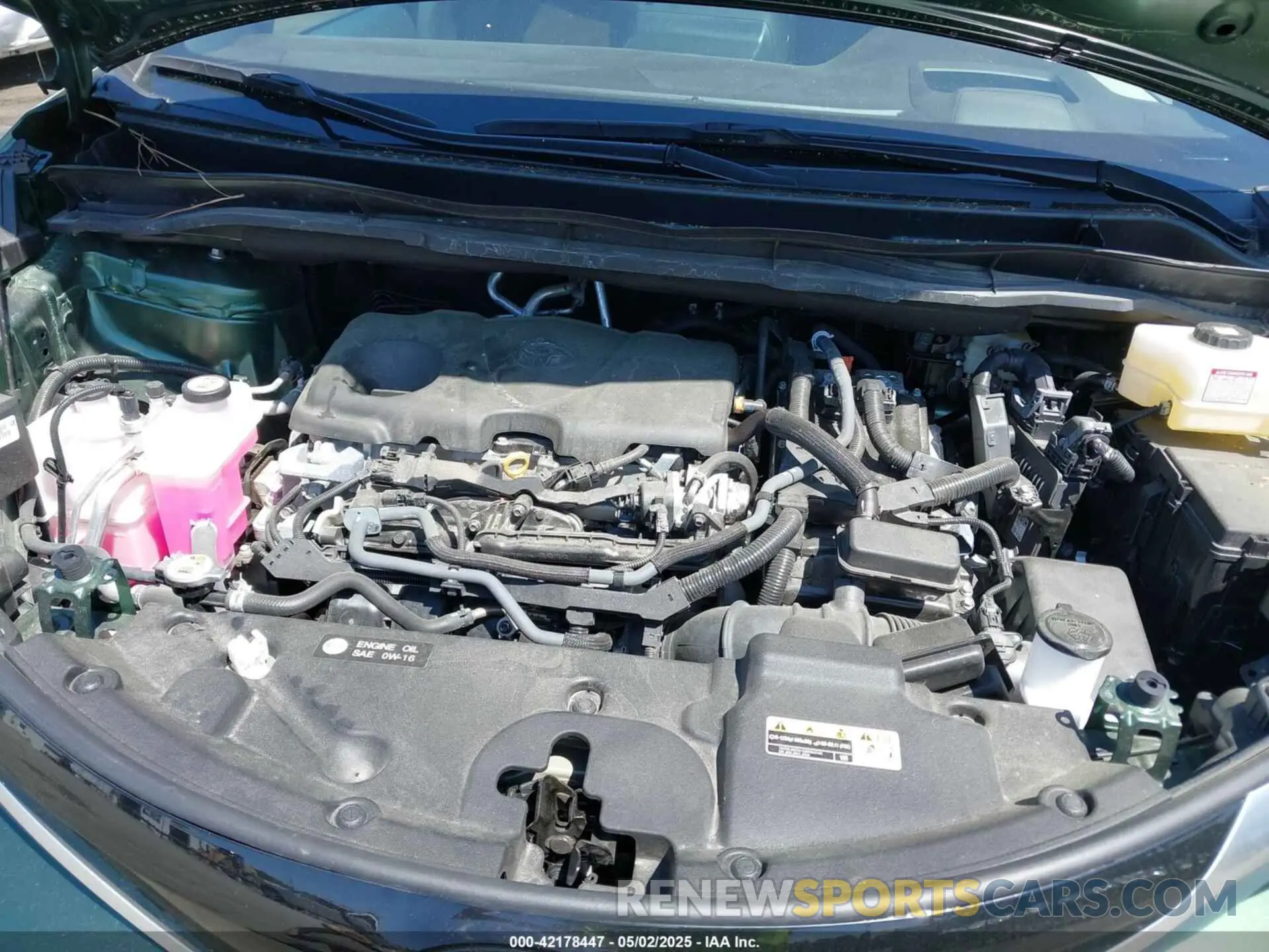 10 fotografías del automóvil dañado 5TDERKEC3RS190557 TOYOTA SIENNA 2024