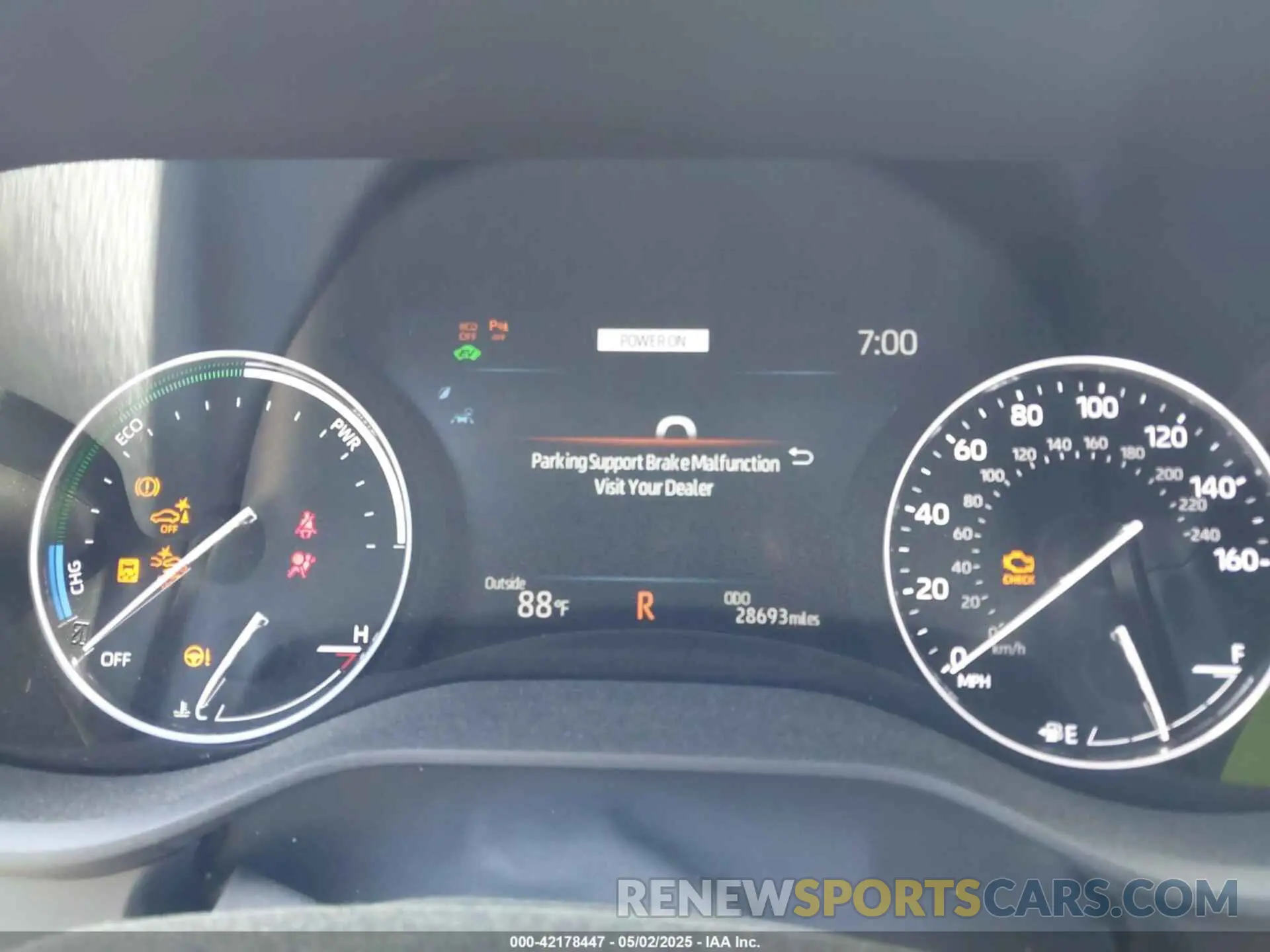 7 fotografías del automóvil dañado 5TDERKEC3RS190557 TOYOTA SIENNA 2024