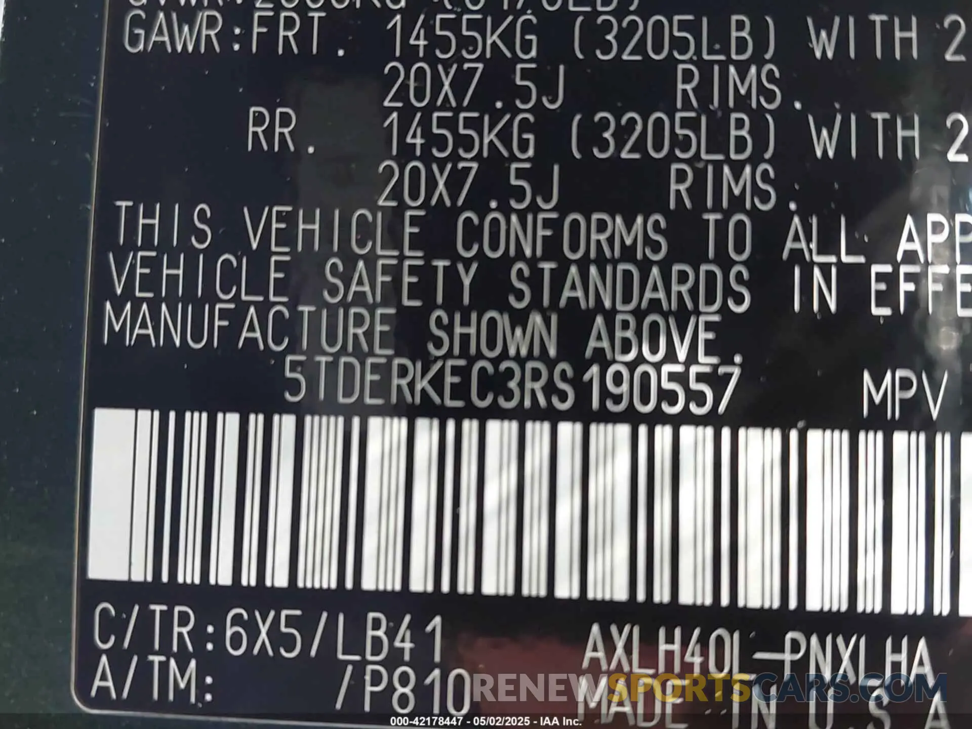 9 fotografías del automóvil dañado 5TDERKEC3RS190557 TOYOTA SIENNA 2024