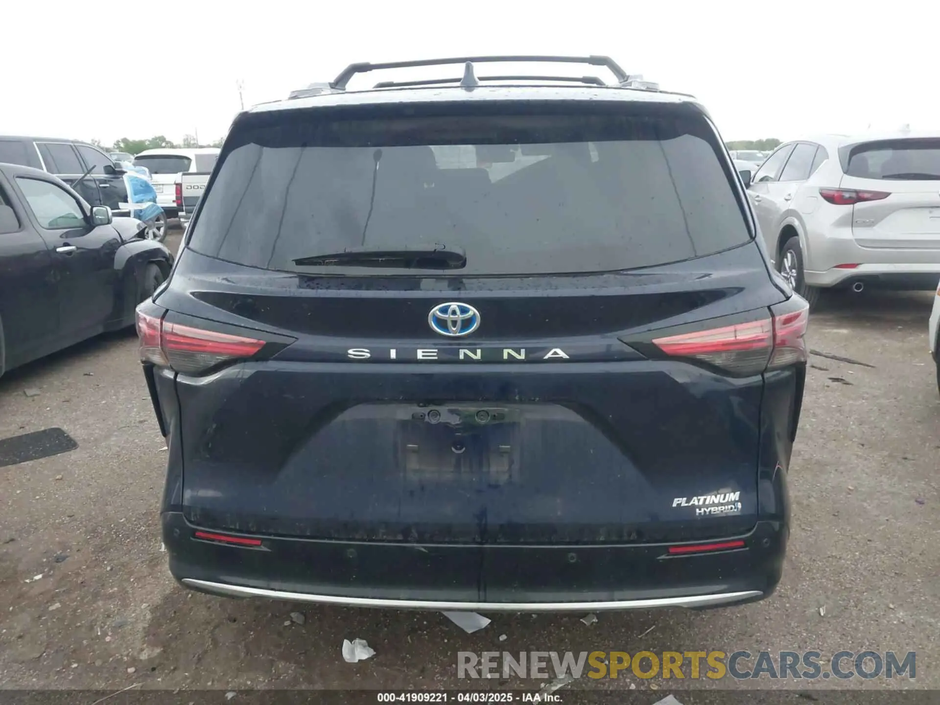 16 fotografías del automóvil dañado 5TDERKEC3RS205588 TOYOTA SIENNA 2024