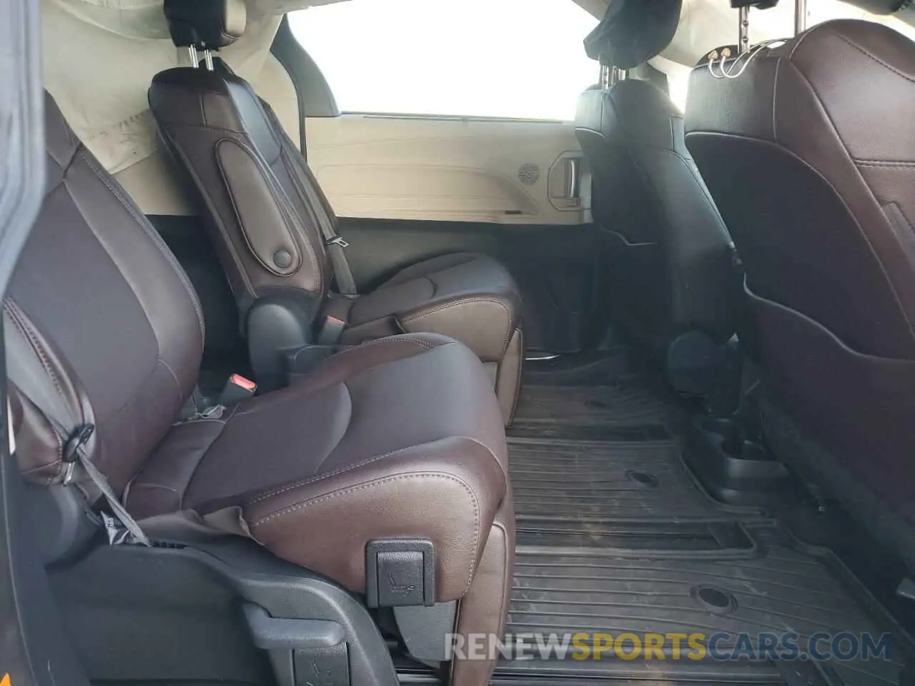 11 fotografías del automóvil dañado 5TDERKEC8RS186052 TOYOTA SIENNA 2024