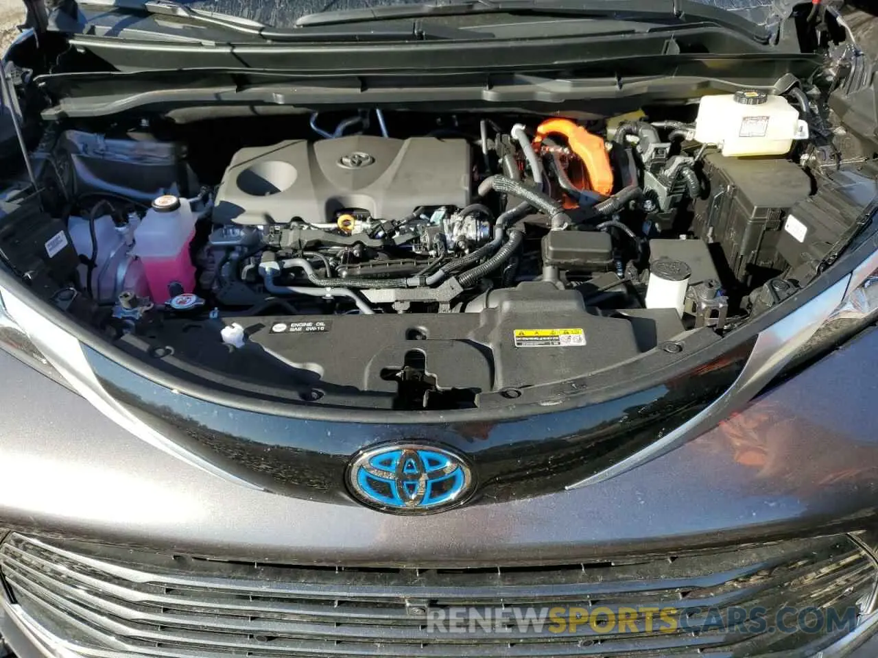 12 fotografías del automóvil dañado 5TDESKFC6RS149262 TOYOTA SIENNA 2024