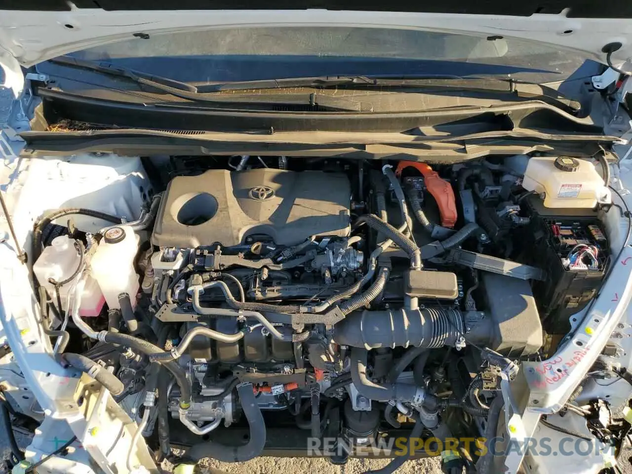 12 fotografías del automóvil dañado 5TDESKFC8RS119874 TOYOTA SIENNA 2024