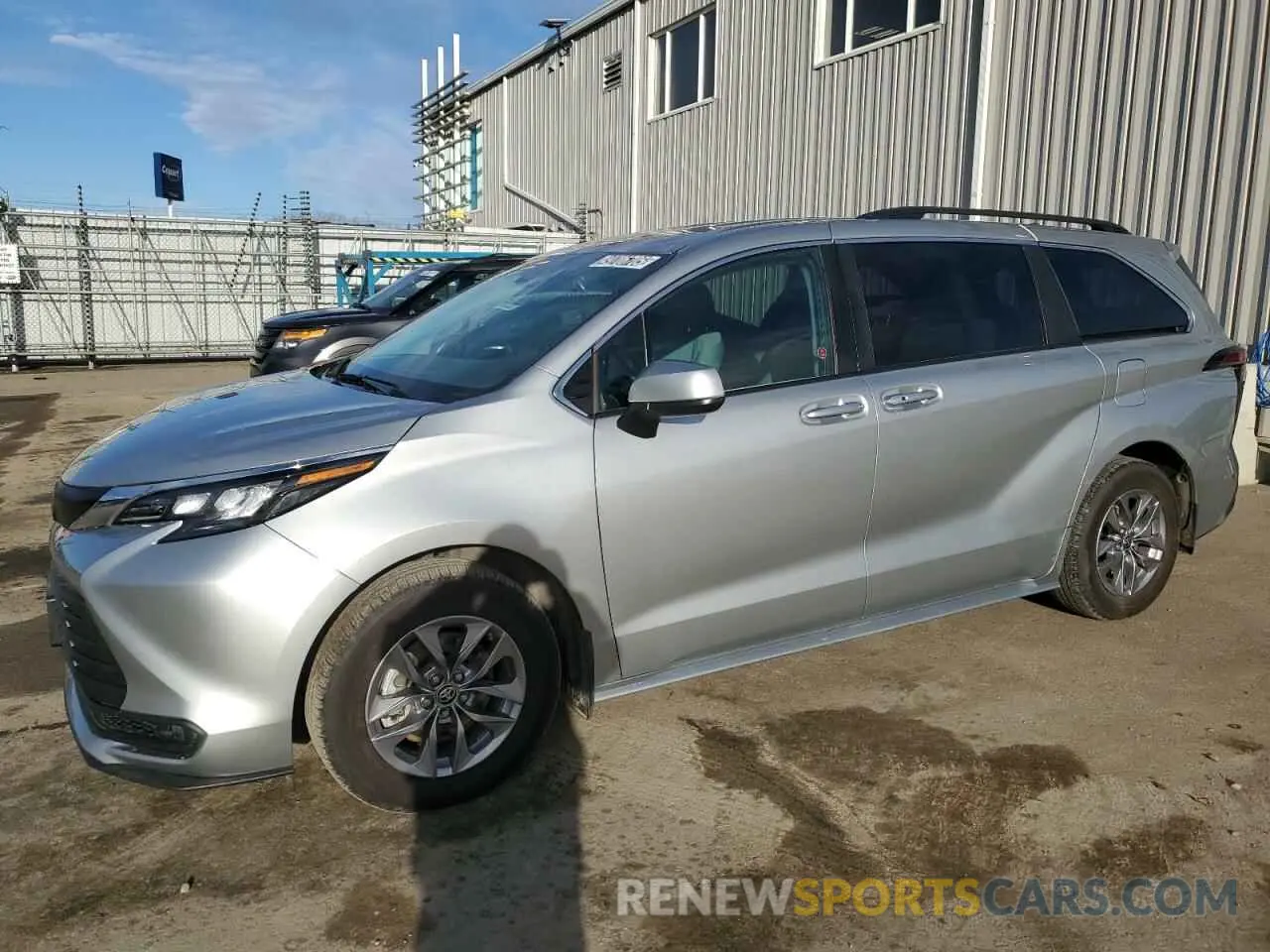 1 fotografías del automóvil dañado 5TDGRKEC7RS197259 TOYOTA SIENNA 2024