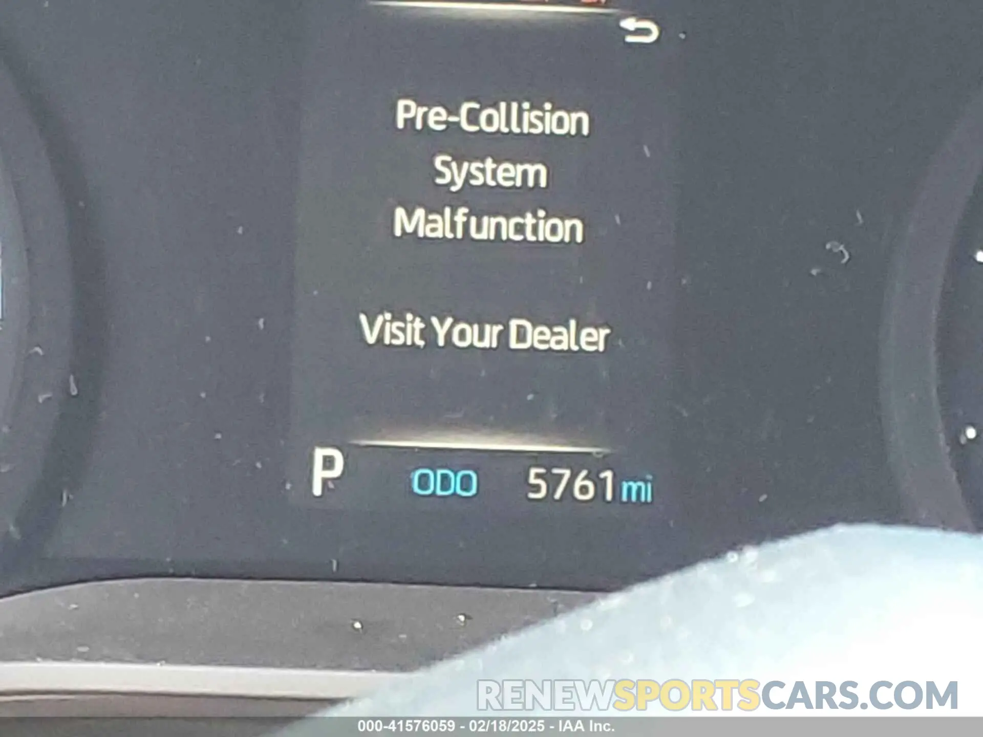 16 fotografías del automóvil dañado 5TDJRKEC0RS220788 TOYOTA SIENNA 2024