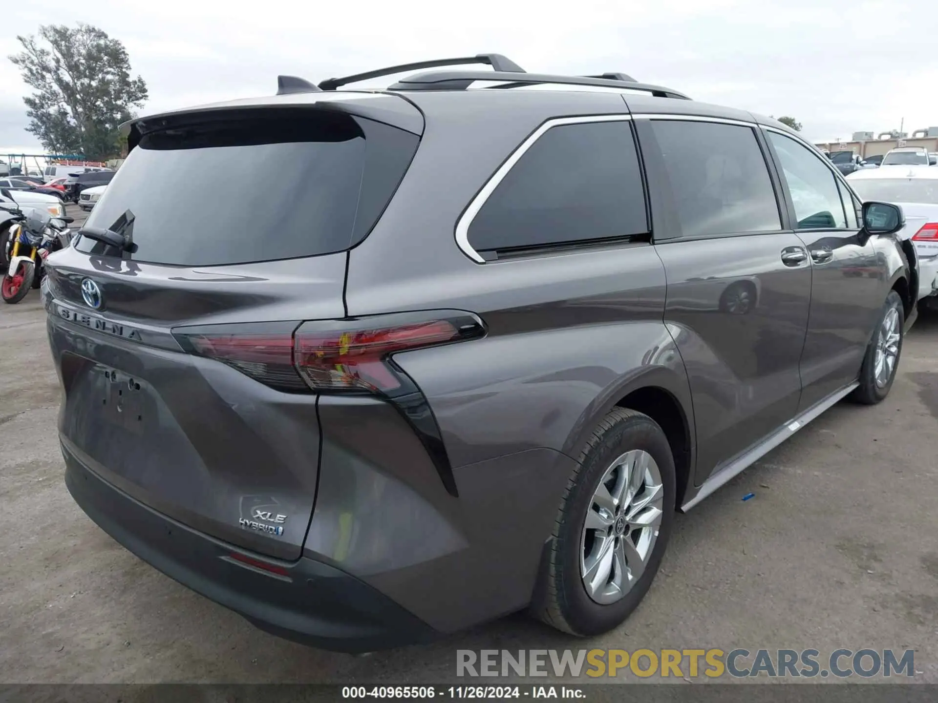 4 fotografías del automóvil dañado 5TDJRKEC1RS214644 TOYOTA SIENNA 2024