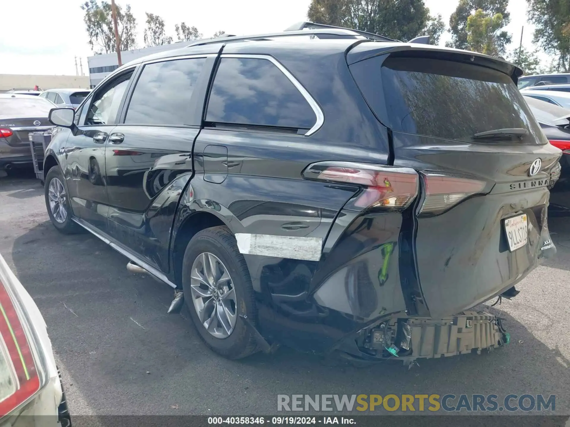 3 fotografías del automóvil dañado 5TDJRKEC6RS197176 TOYOTA SIENNA 2024