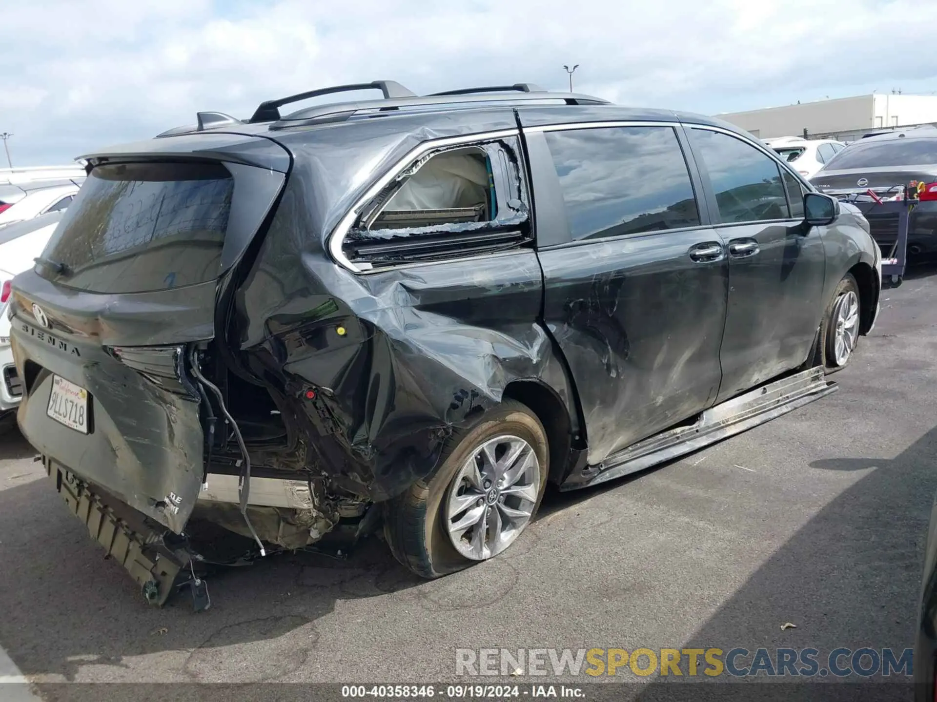 4 fotografías del automóvil dañado 5TDJRKEC6RS197176 TOYOTA SIENNA 2024
