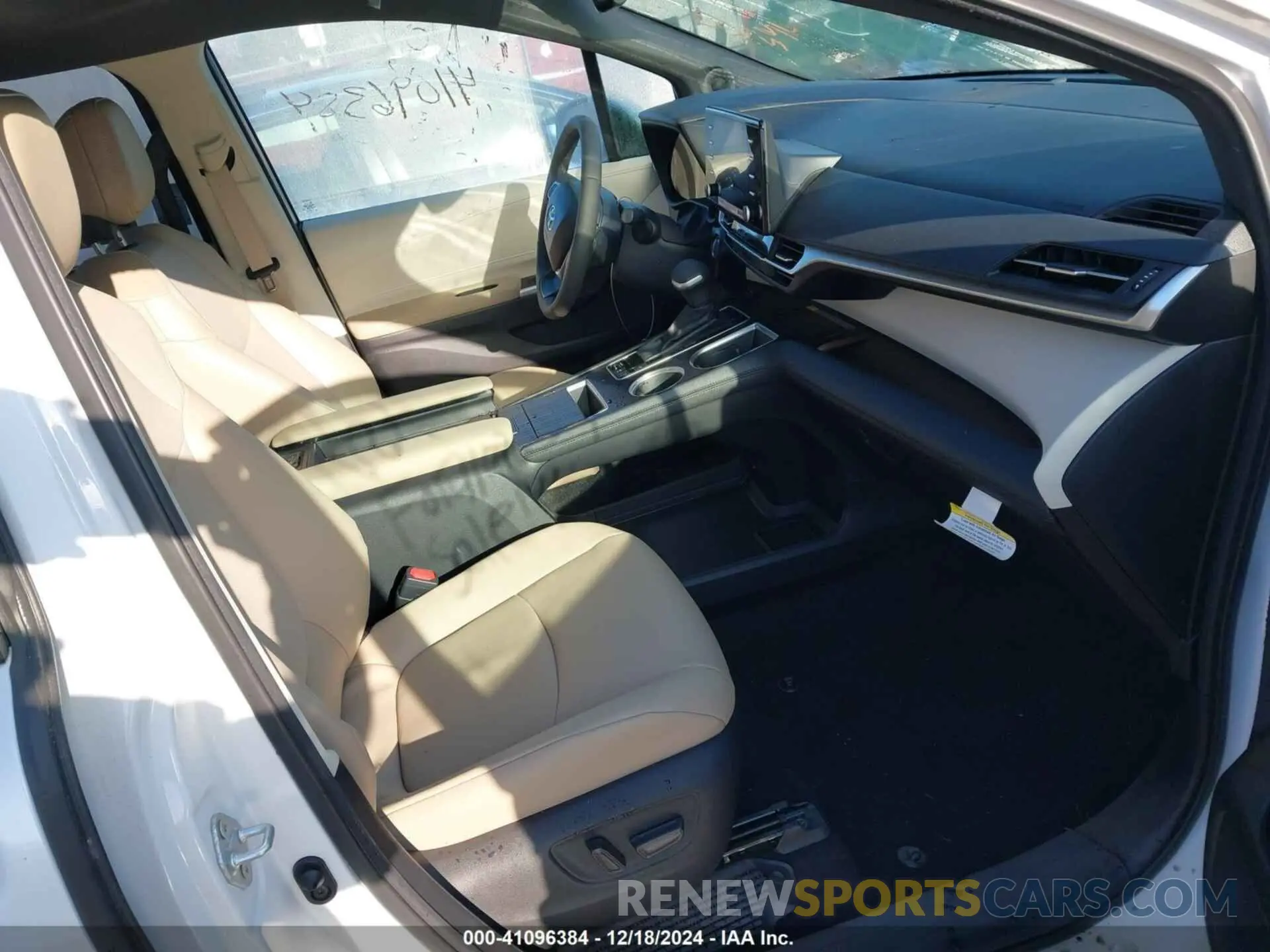 5 fotografías del automóvil dañado 5TDJSKFC2RS134868 TOYOTA SIENNA 2024