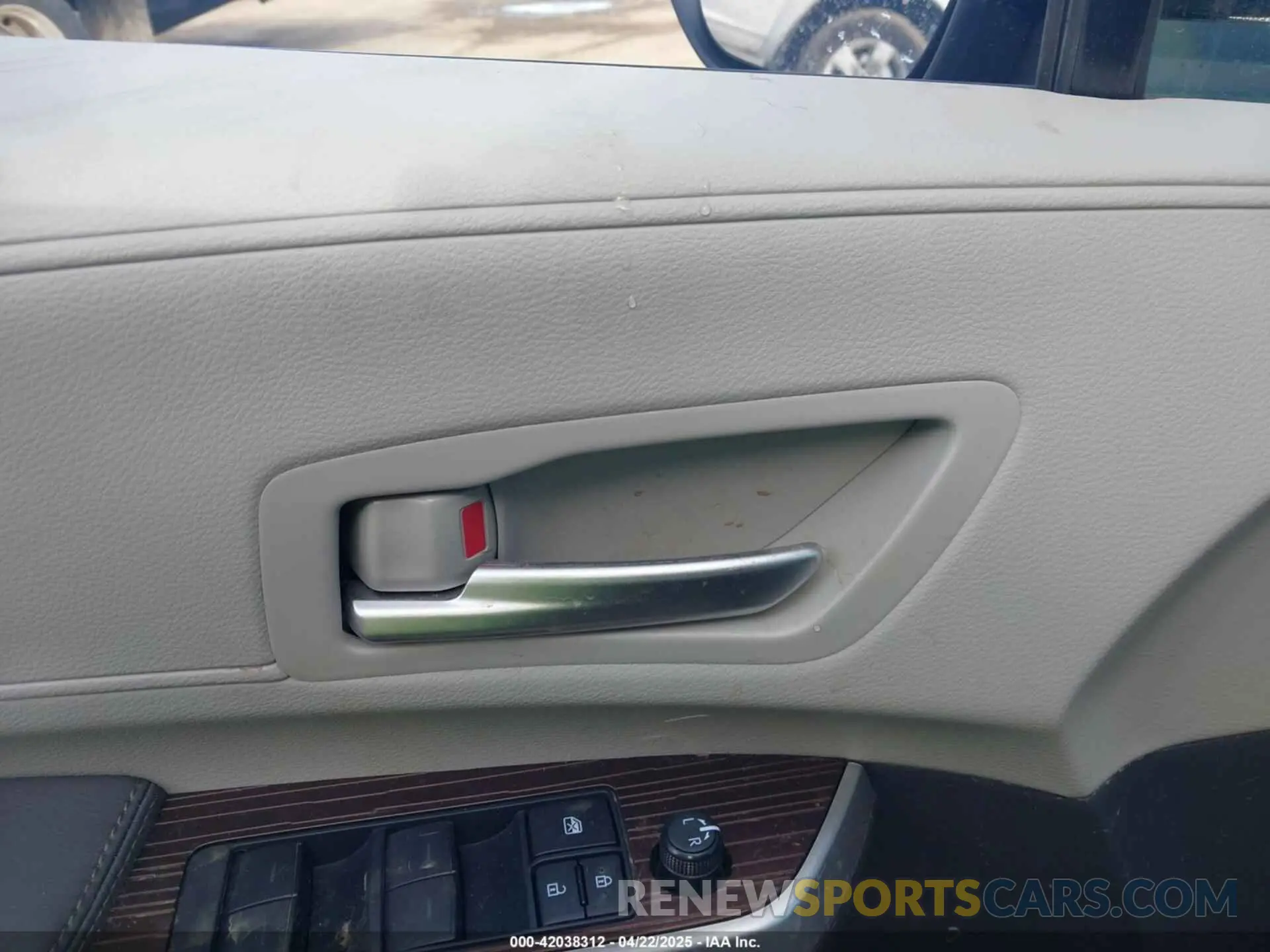 15 fotografías del automóvil dañado 5TDJSKFC5RS149767 TOYOTA SIENNA 2024