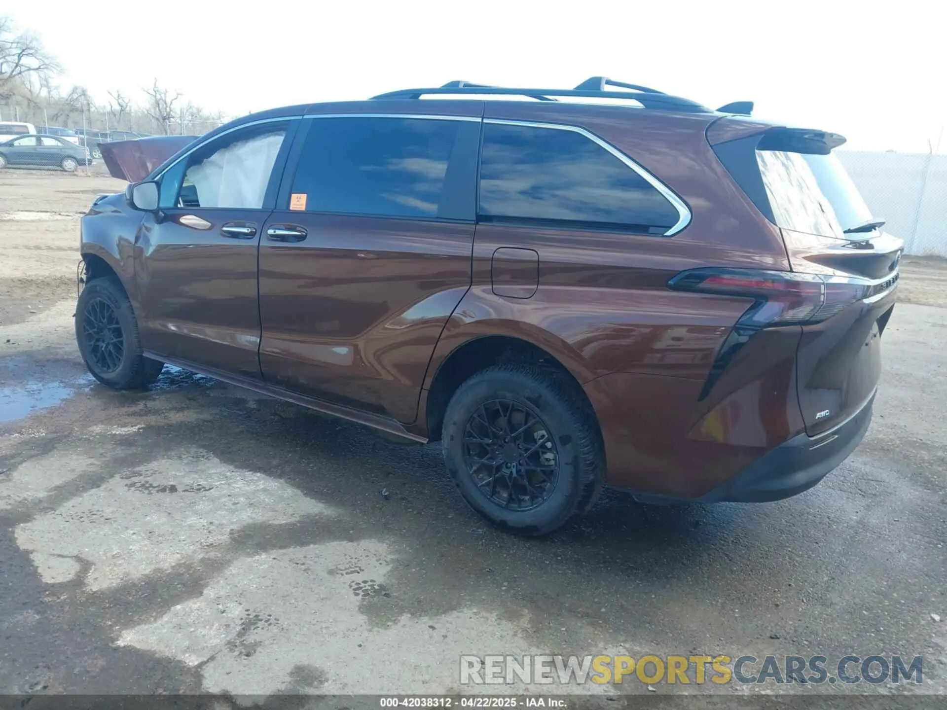 3 fotografías del automóvil dañado 5TDJSKFC5RS149767 TOYOTA SIENNA 2024