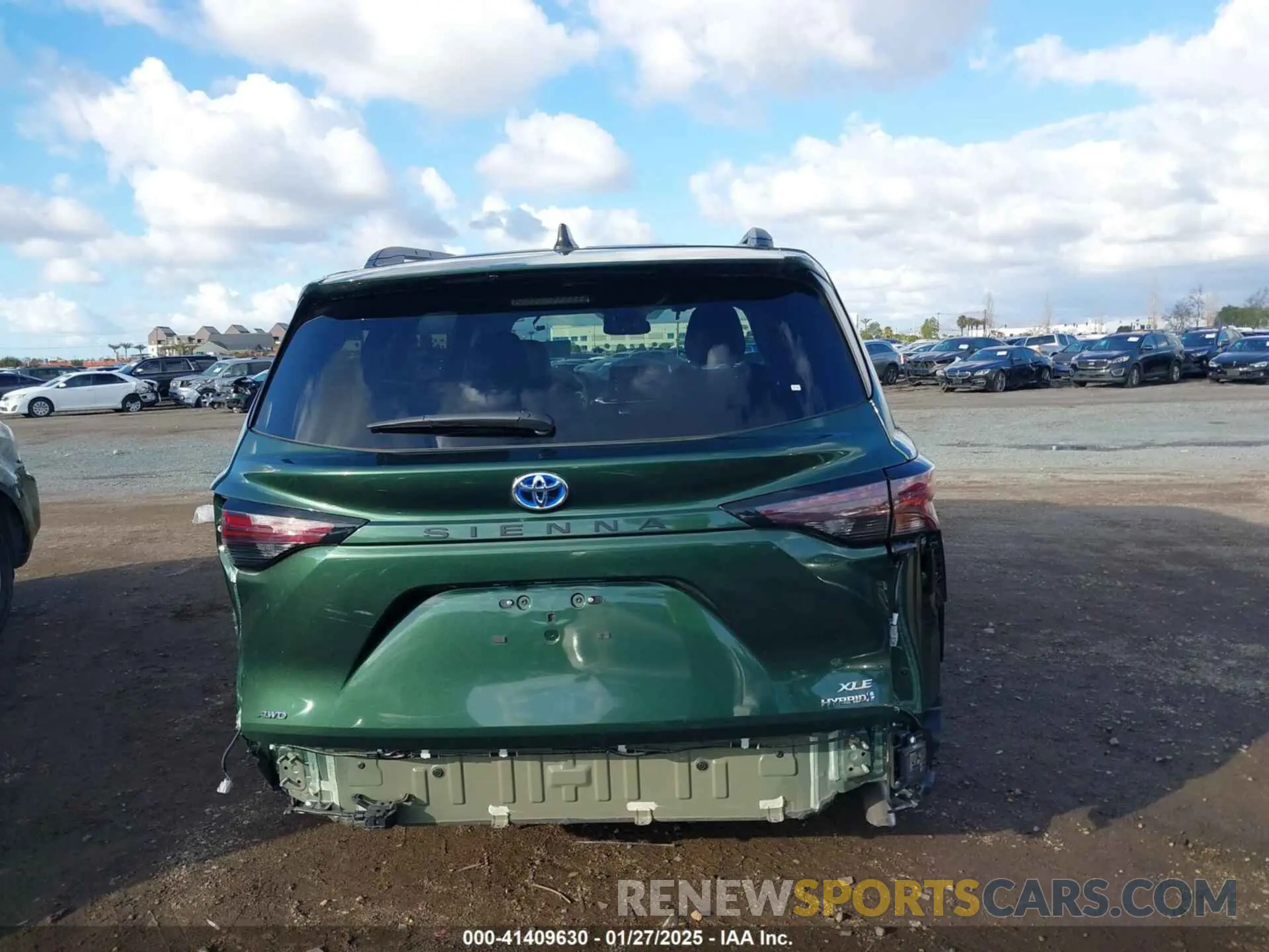 17 fotografías del automóvil dañado 5TDJSKFC7RS135935 TOYOTA SIENNA 2024