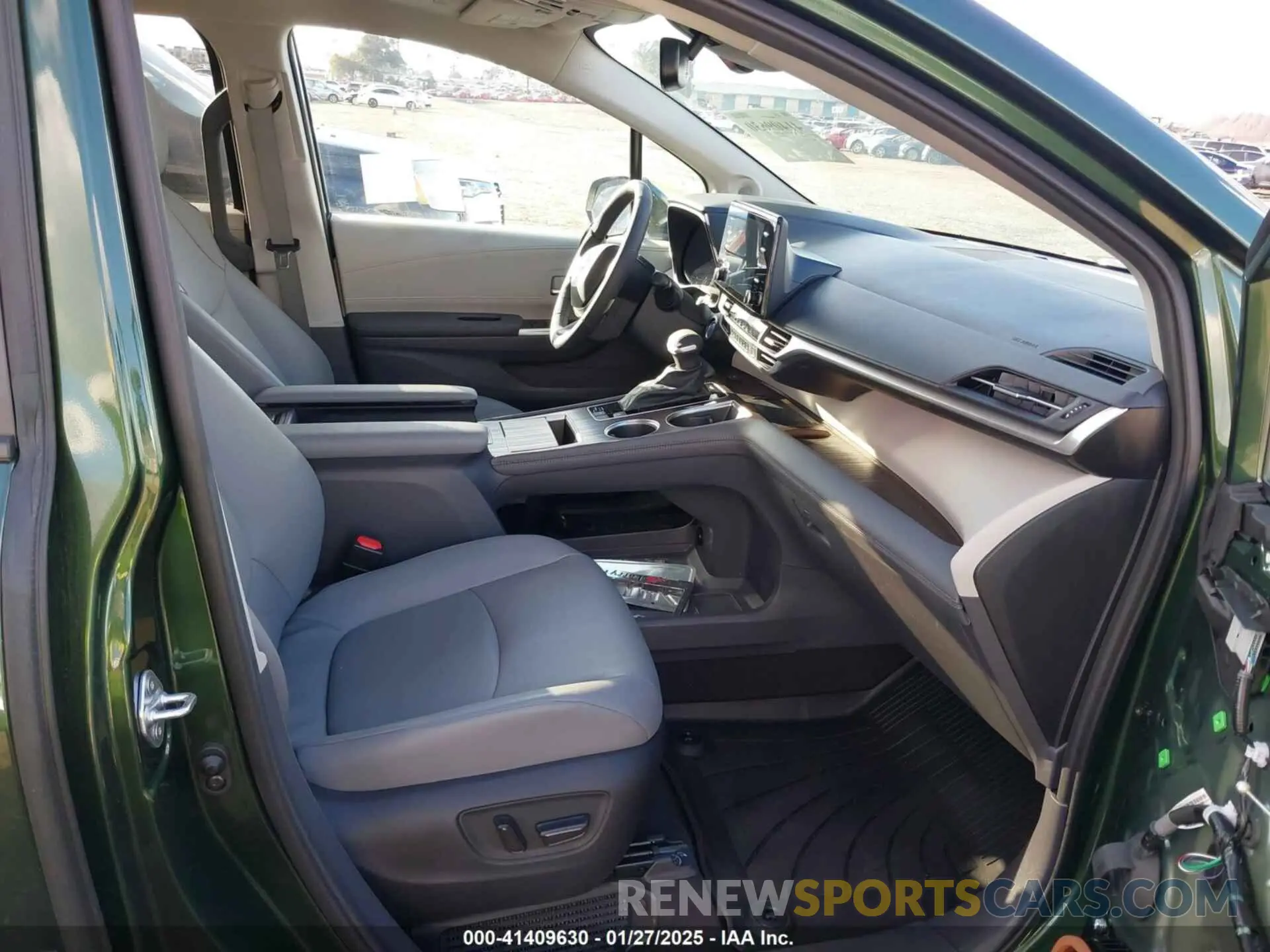 5 fotografías del automóvil dañado 5TDJSKFC7RS135935 TOYOTA SIENNA 2024