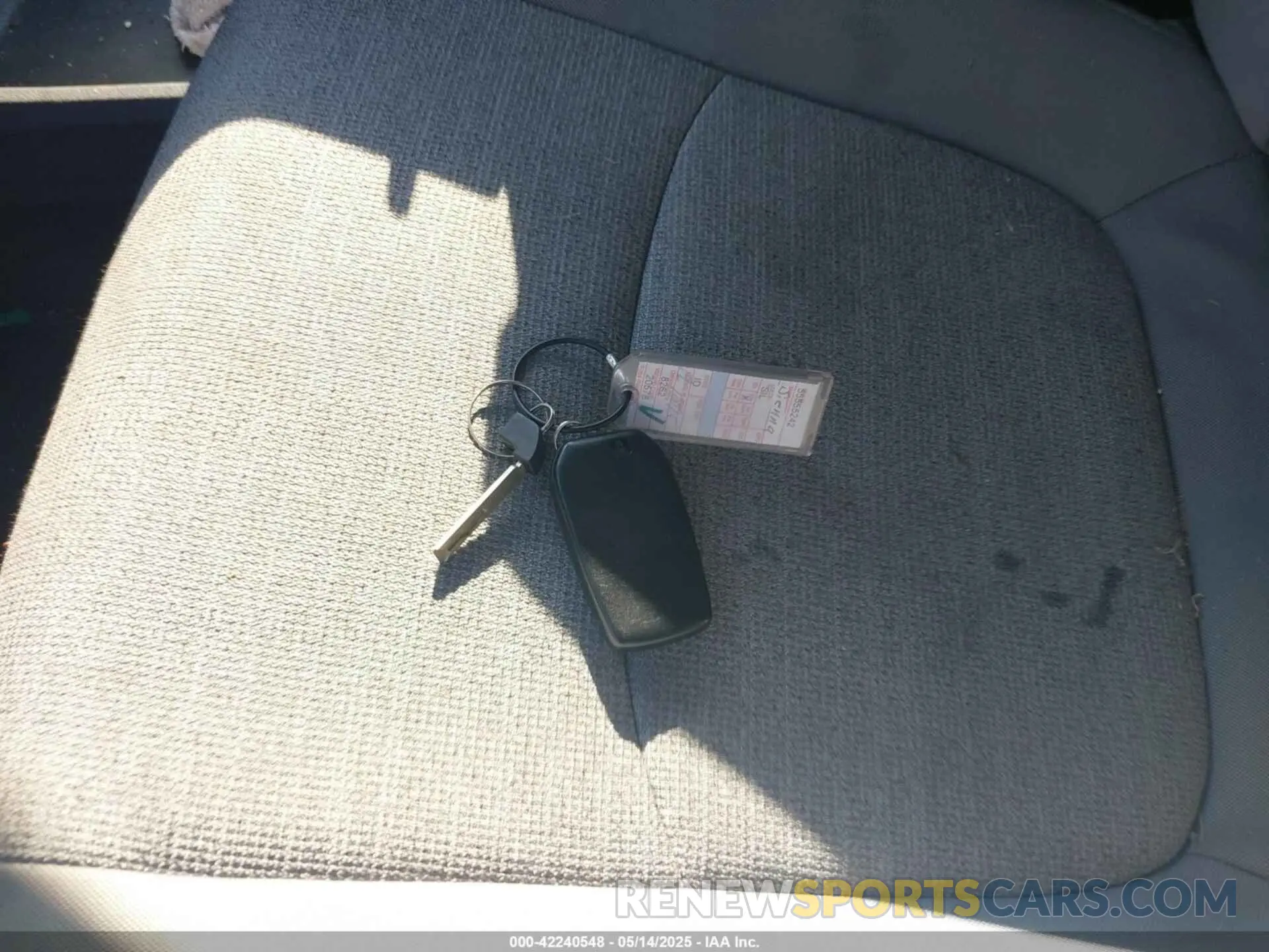 11 fotografías del automóvil dañado 5TDKRKEC0RS203462 TOYOTA SIENNA 2024