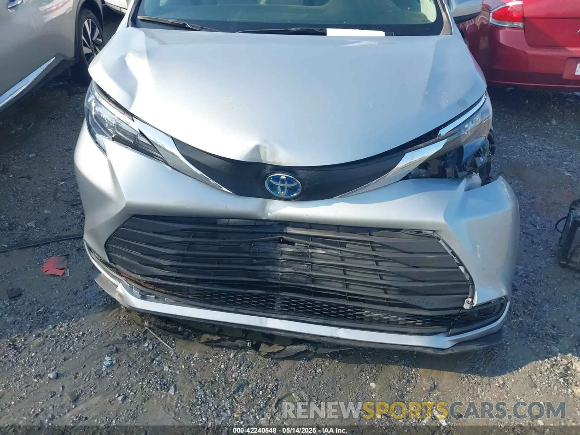 6 fotografías del automóvil dañado 5TDKRKEC0RS203462 TOYOTA SIENNA 2024