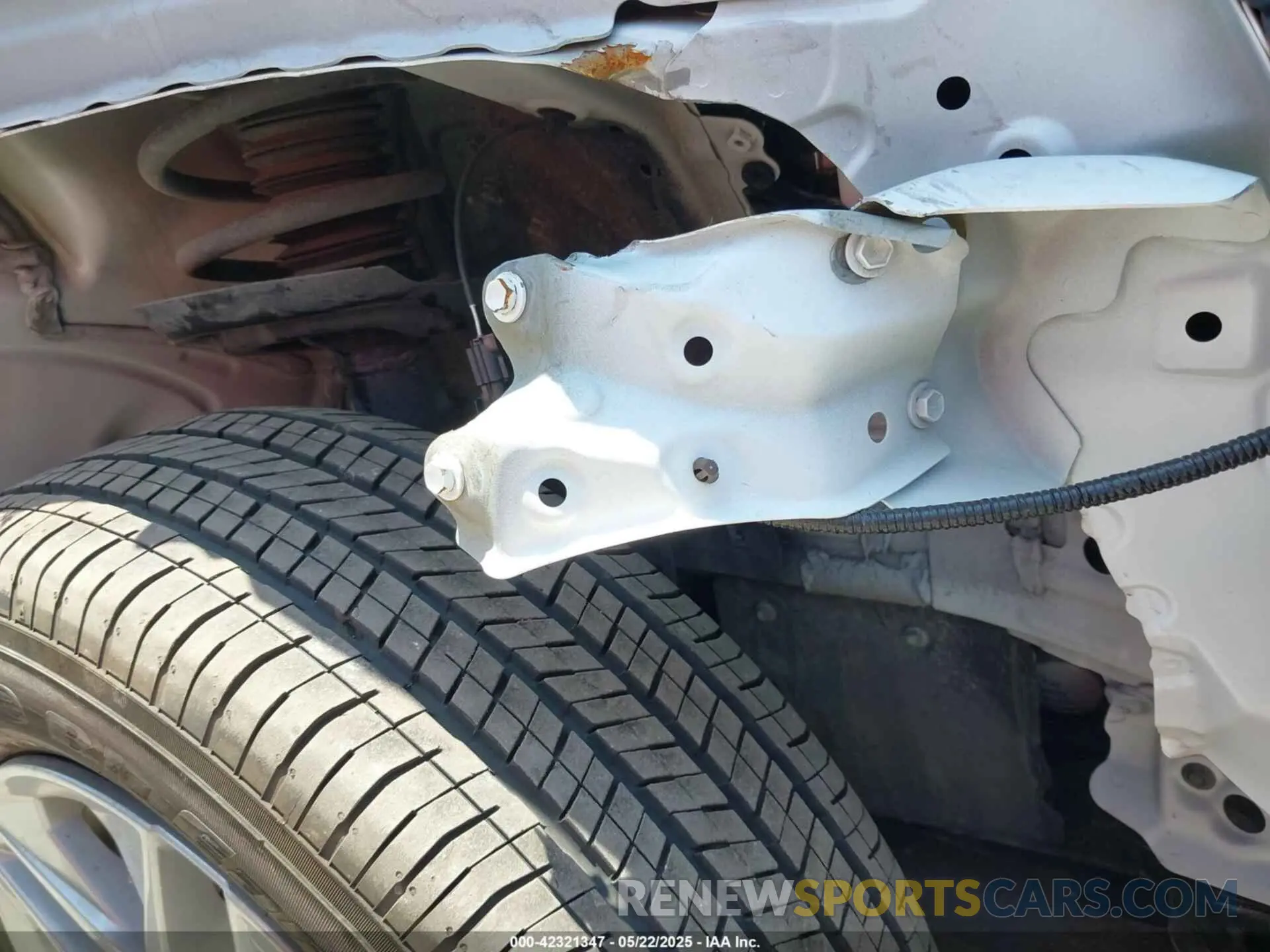 19 fotografías del automóvil dañado 5TDKRKEC0RS213442 TOYOTA SIENNA 2024