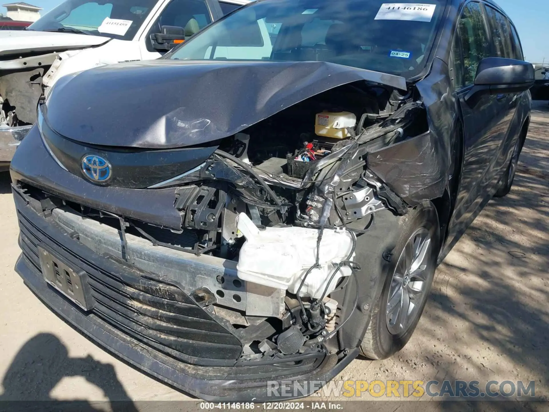 6 fotografías del automóvil dañado 5TDKRKEC6RS198963 TOYOTA SIENNA 2024