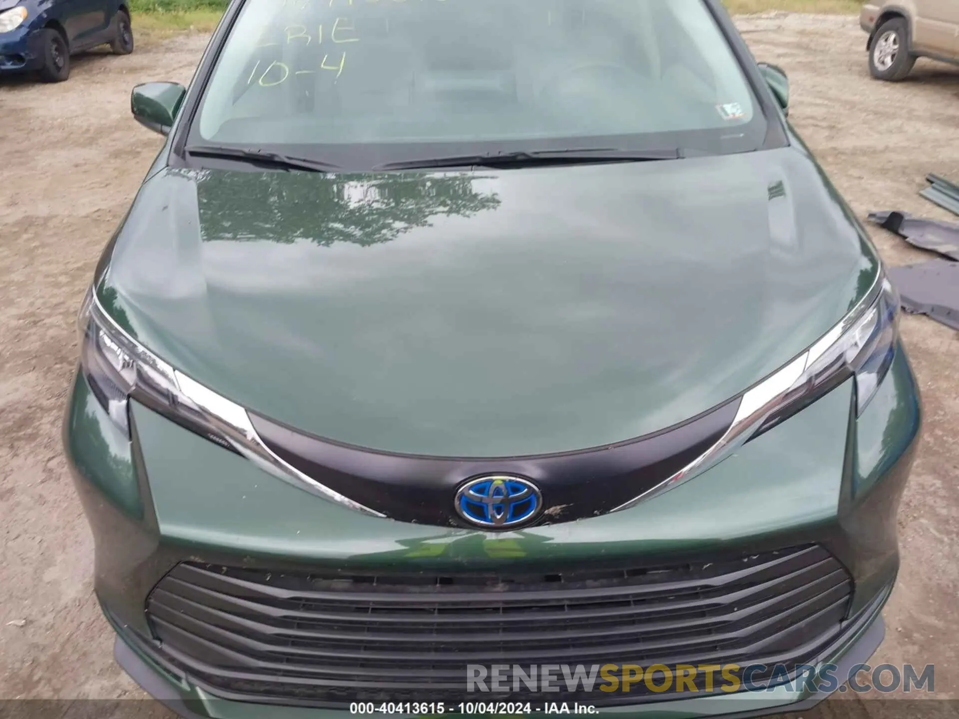 13 fotografías del automóvil dañado 5TDKSKFC1RS129035 TOYOTA SIENNA 2024