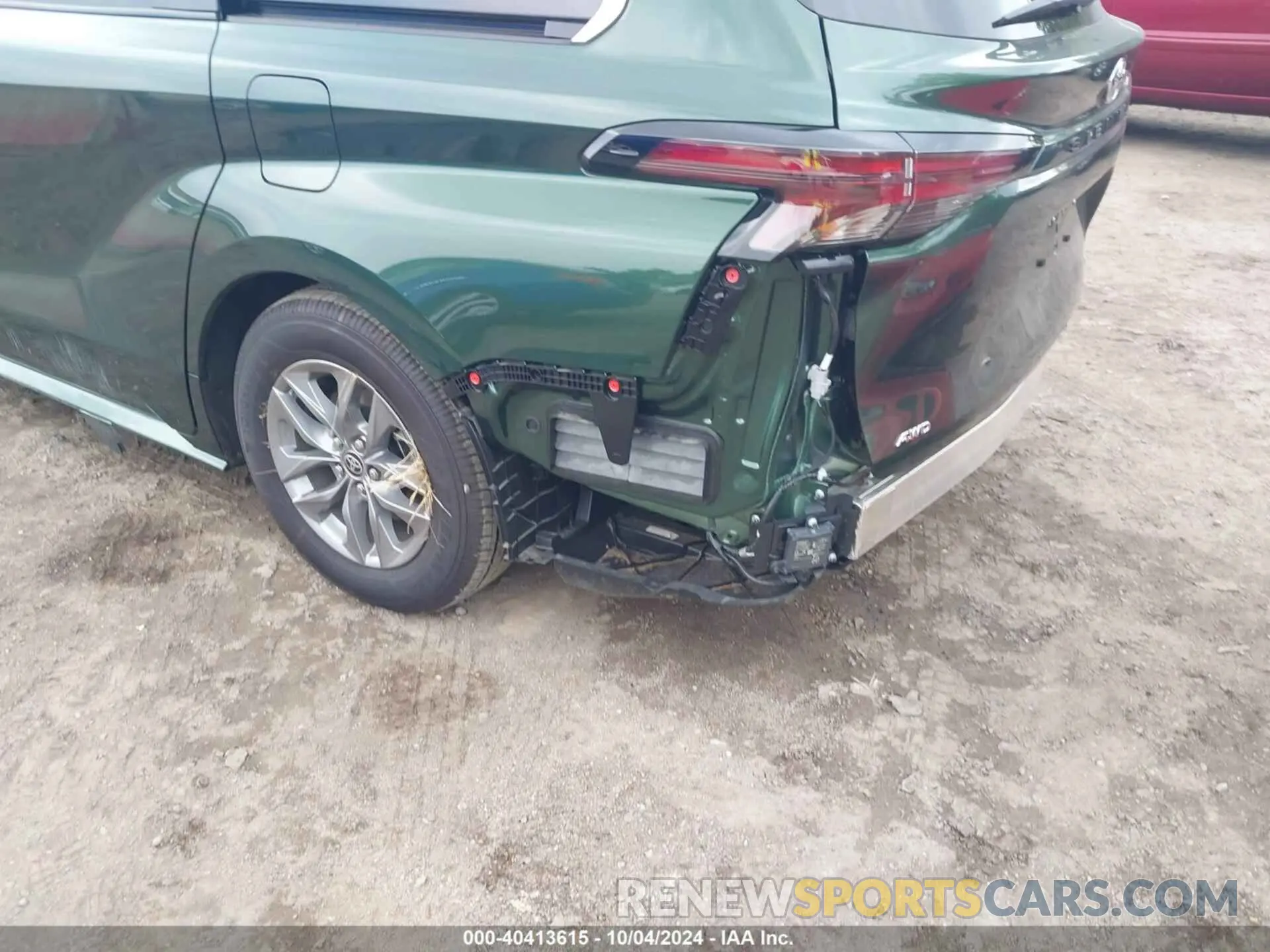 19 fotografías del automóvil dañado 5TDKSKFC1RS129035 TOYOTA SIENNA 2024