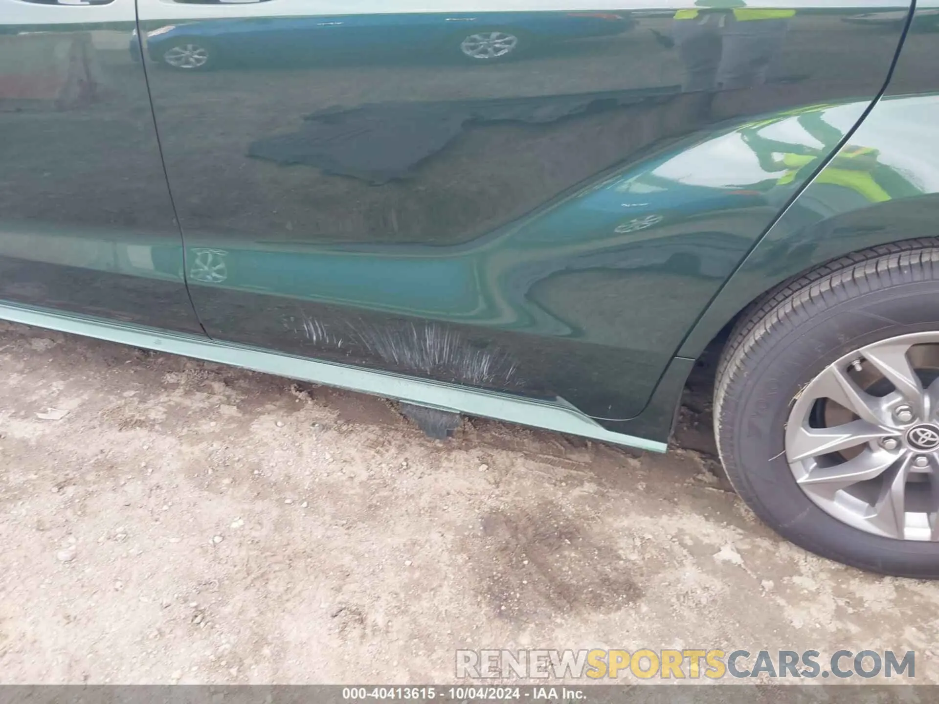 20 fotografías del automóvil dañado 5TDKSKFC1RS129035 TOYOTA SIENNA 2024