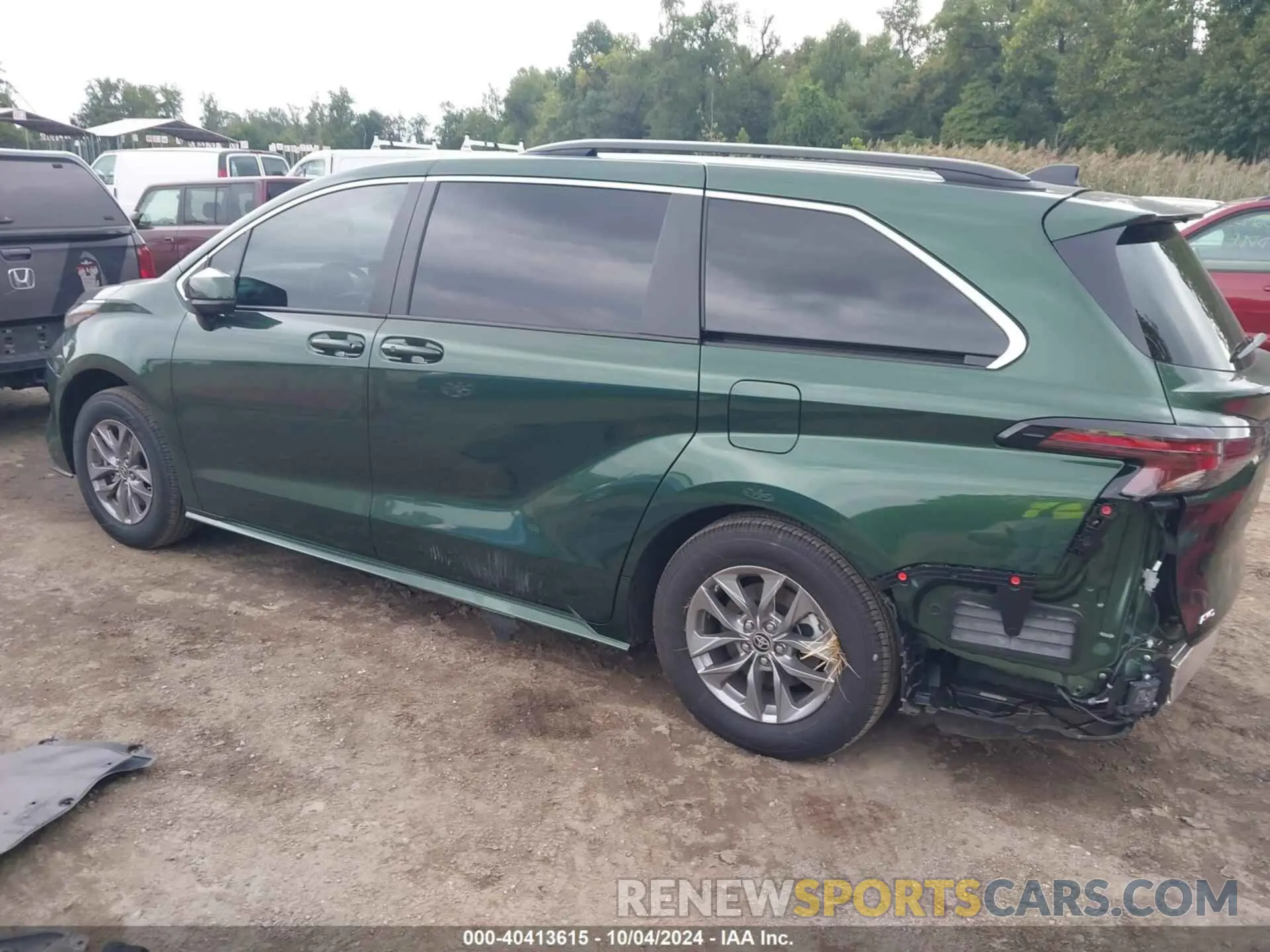 3 fotografías del automóvil dañado 5TDKSKFC1RS129035 TOYOTA SIENNA 2024