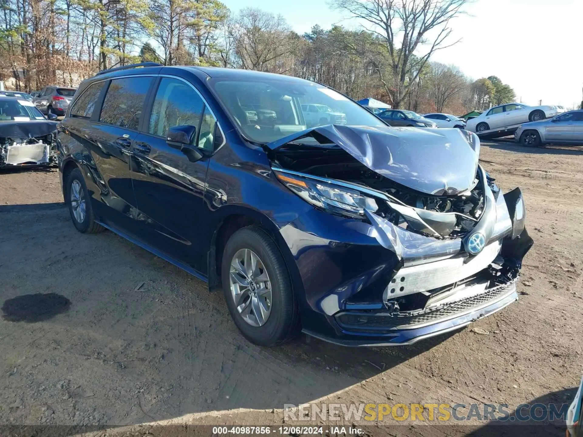 1 fotografías del automóvil dañado 5TDKSKFCXRS144343 TOYOTA SIENNA 2024