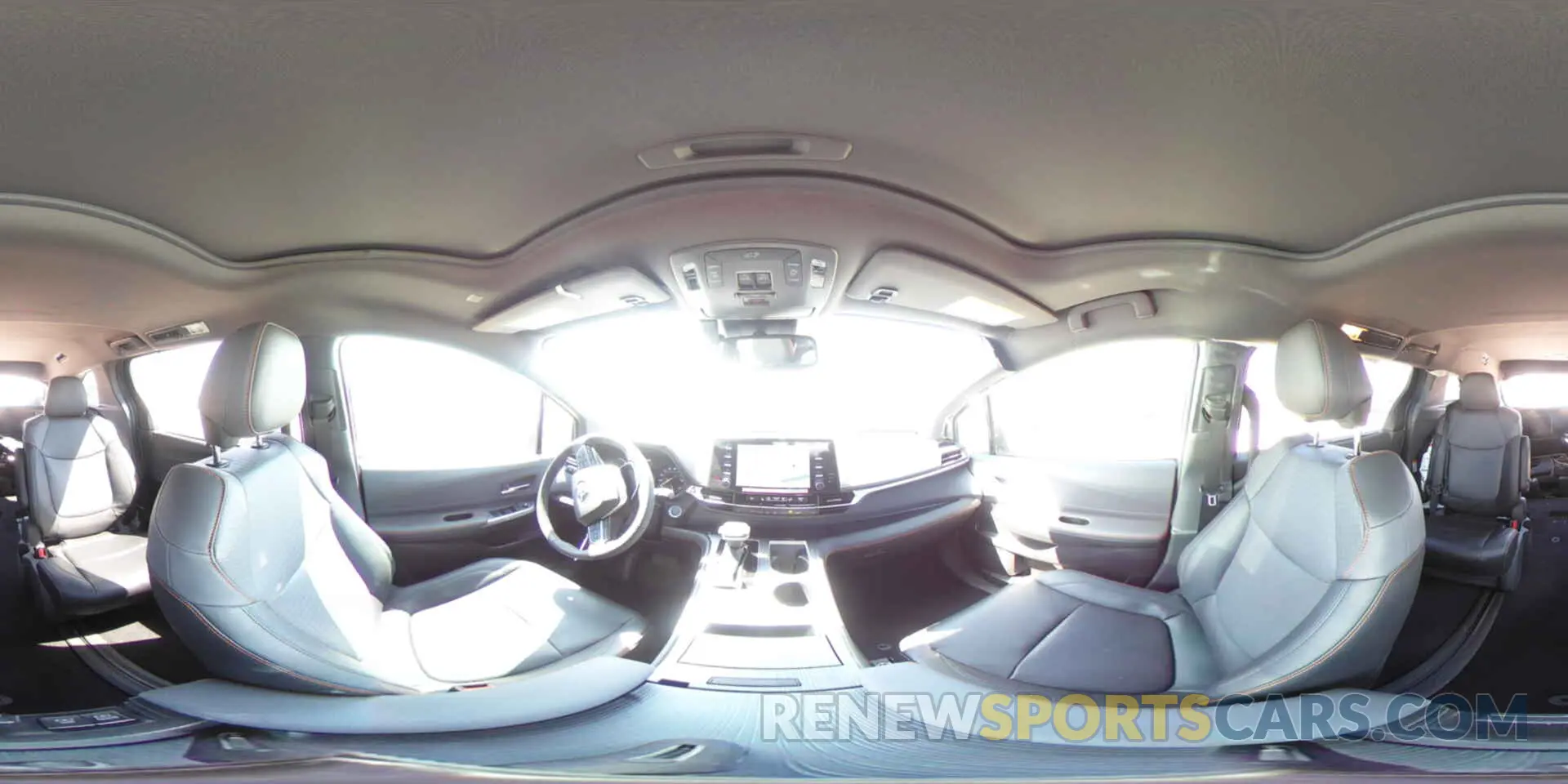 14 fotografías del automóvil dañado 5TDXRKEC0RS205640 TOYOTA SIENNA 2024