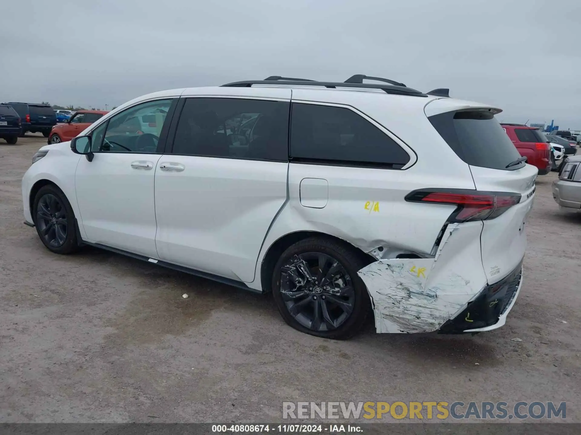 6 fotografías del automóvil dañado 5TDXRKEC1RS198486 TOYOTA SIENNA 2024