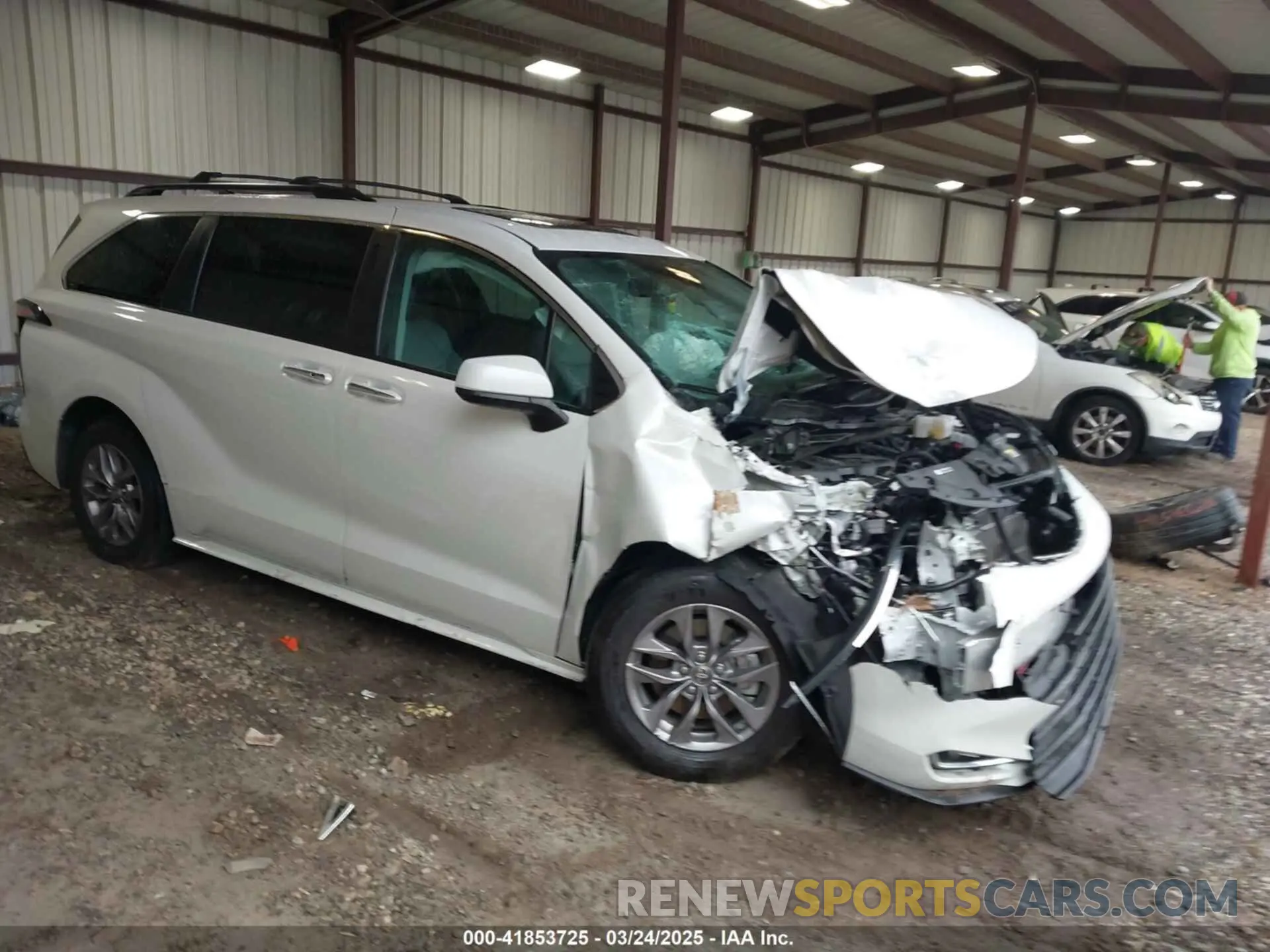 1 fotografías del automóvil dañado 5TDYRKEC3RS190684 TOYOTA SIENNA 2024